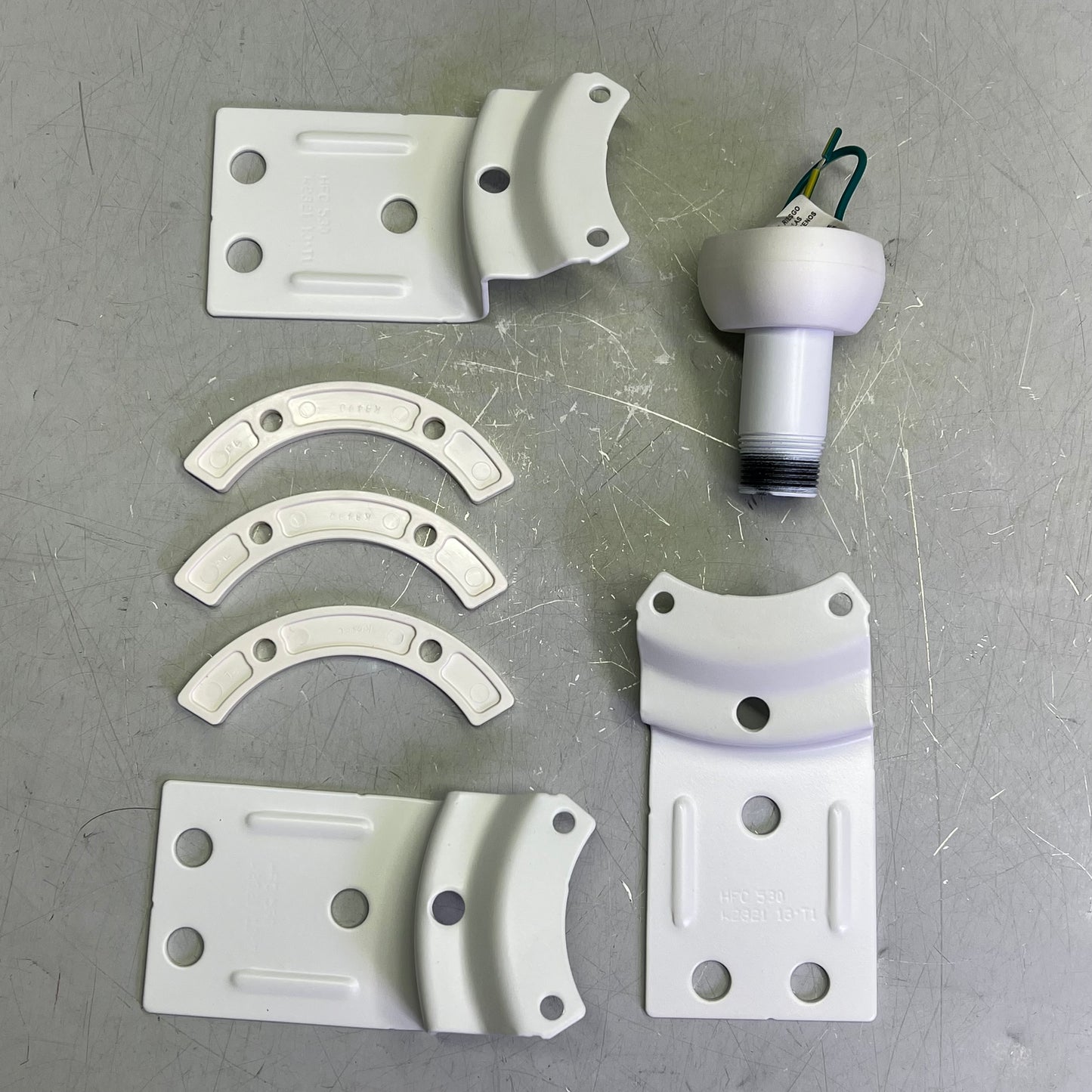 HUNTER Cassius Indoor & Outdoor Ceiling Fan 44" 3 Blade Fresh White 50262