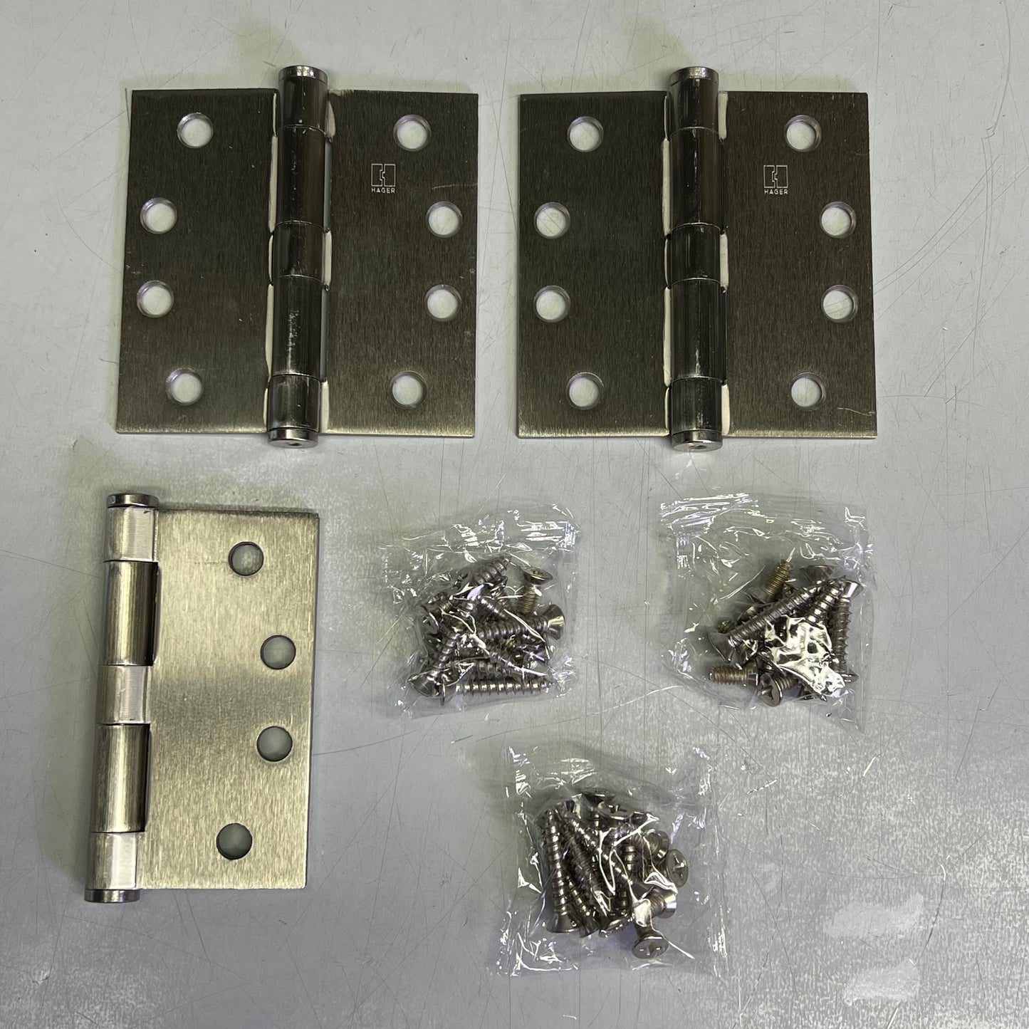 HAGER (3 PACK) Full Mortise Hinge W/ Hardware 4"x 4"  Satin Nickel 008496 US15