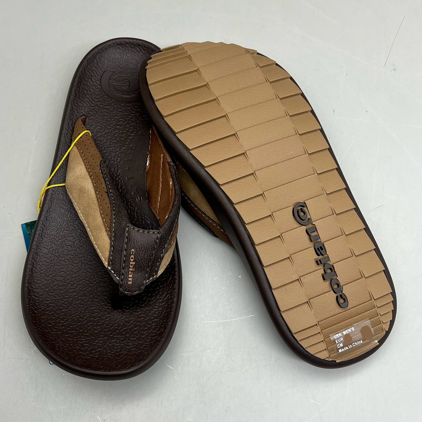 COBIAN Compass Synthetic Leather Strap Sandals Men's Sz 10, EU 43 Chocolate COM25-201-10