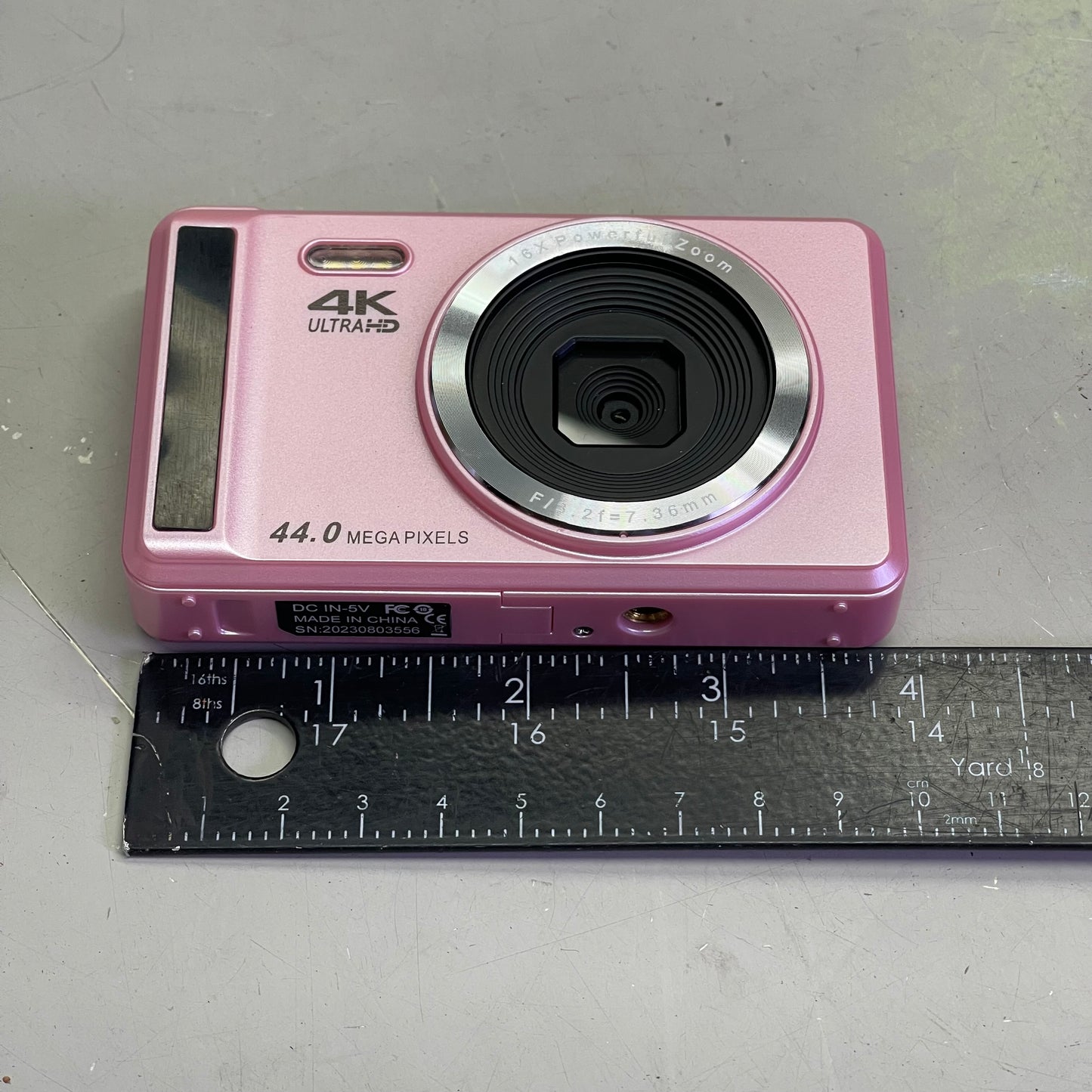 4K Ultra-HD Digital Camera 16x Zoom, 44 Mega Pixels, 7.36mm Pink