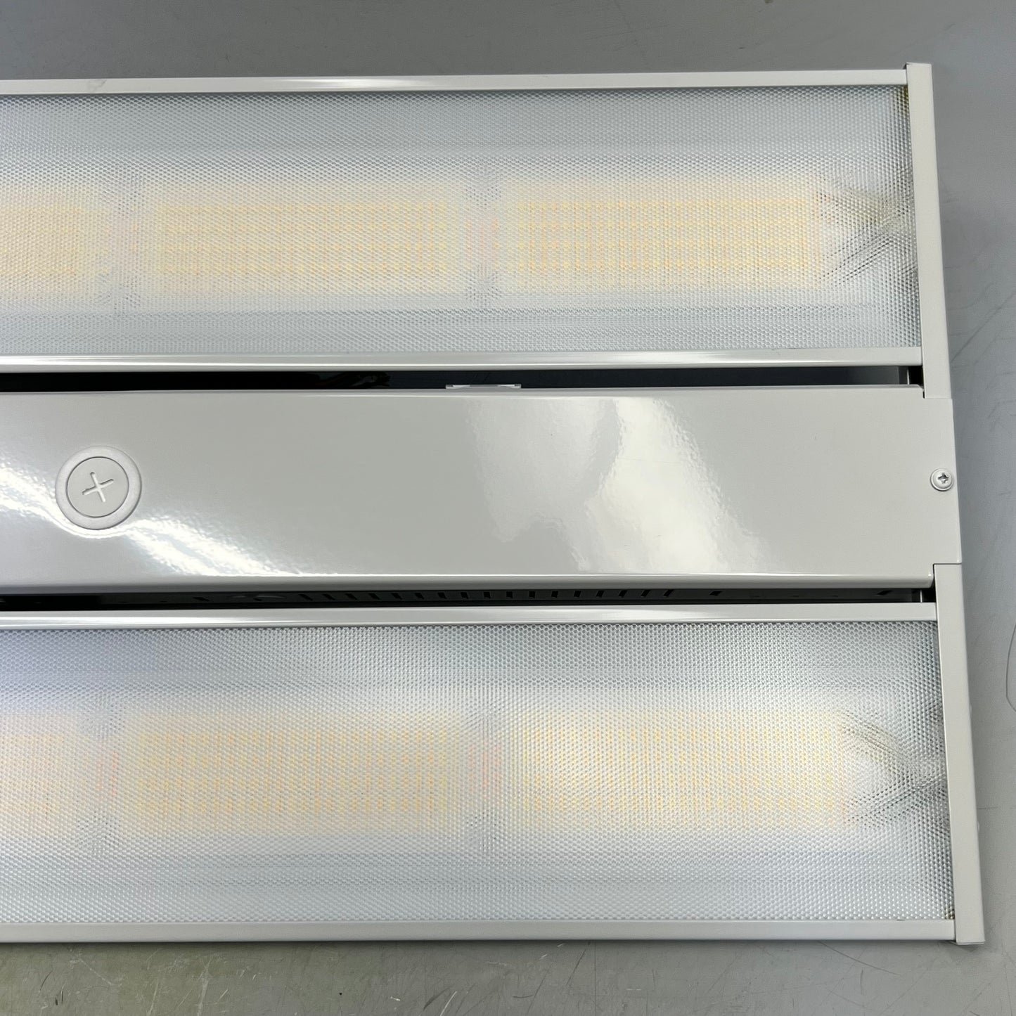ZA@ ASTRELIGHTS LED Linear High Bay 120-277V 120W/165W/225W, 4000K/5000K ALI-00-51VT-007 C