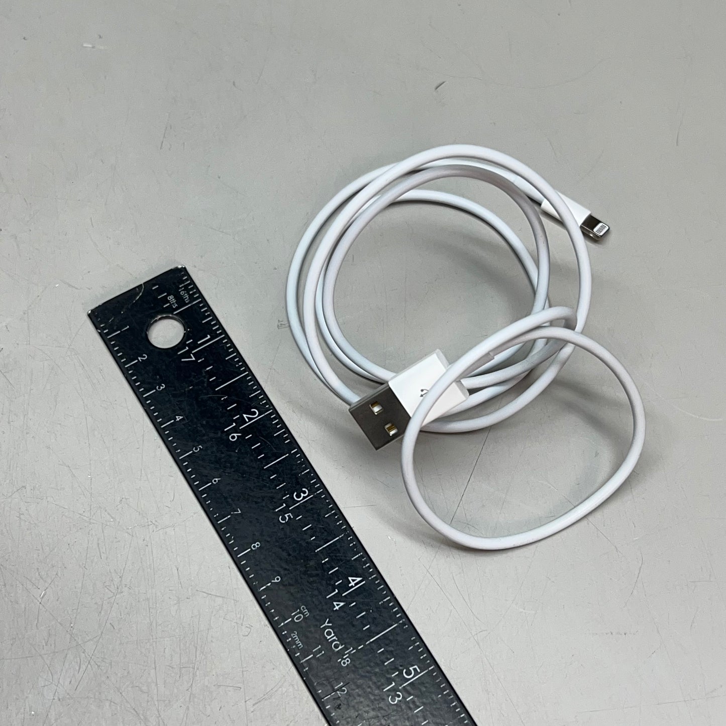 APPLE Fast Charging Lighting To USB Cable (1M) White MUQW3AM/A (Return)