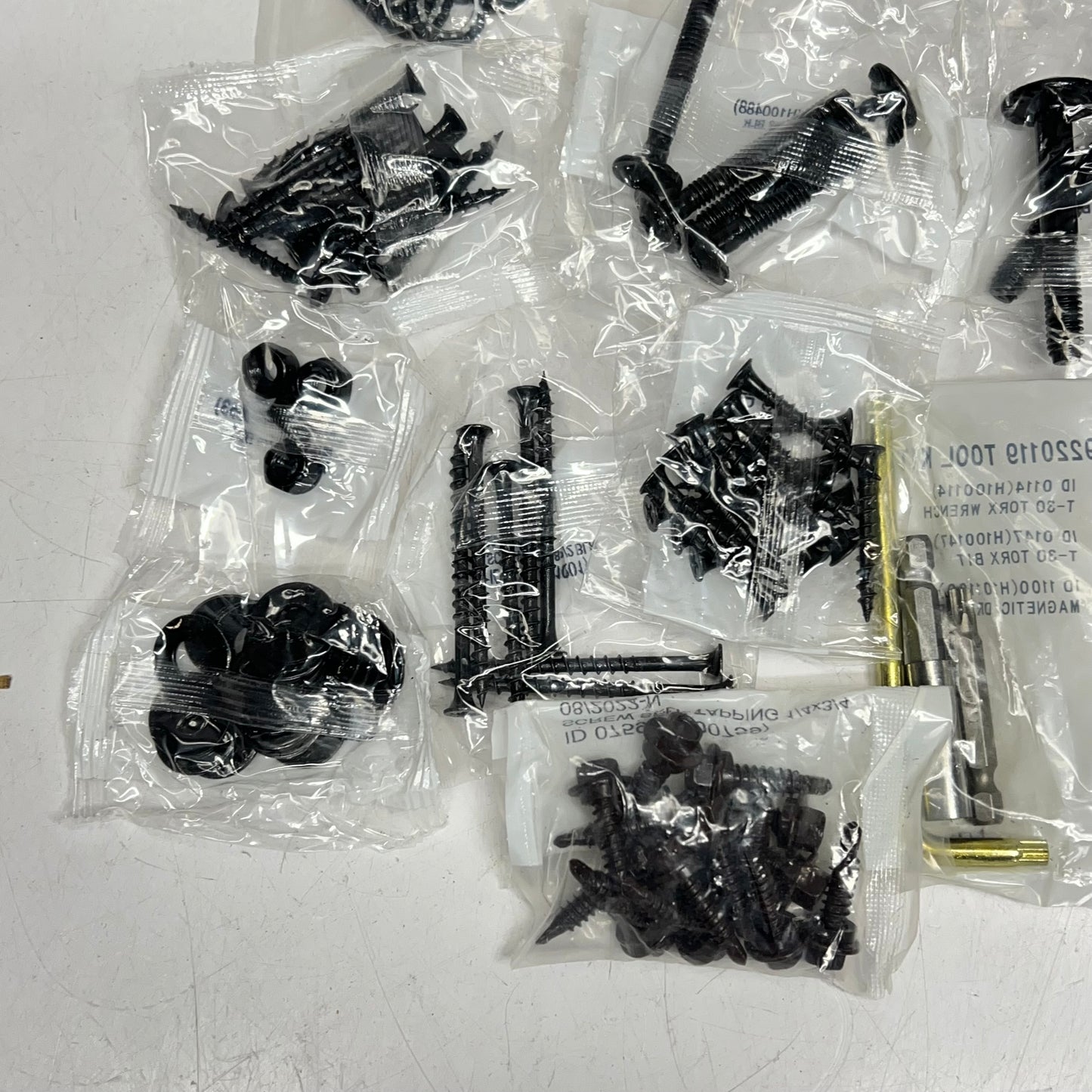 BACKYARD DISCOVERY Gazebo Hardware For Saxony Grill Gazebo Black 2104617D