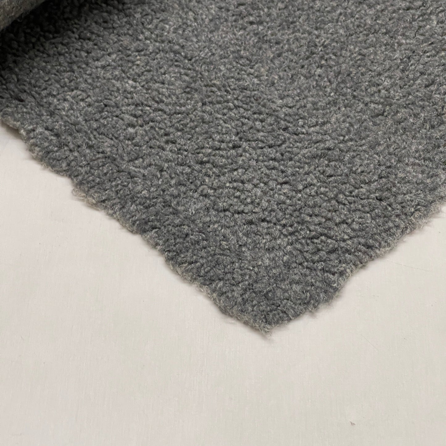 Z@ 25 YARDS of FLEECE! YAW LIAMY Large Roll of Fleece Fabric / Material 60” W Sheepskin Grey (New) D