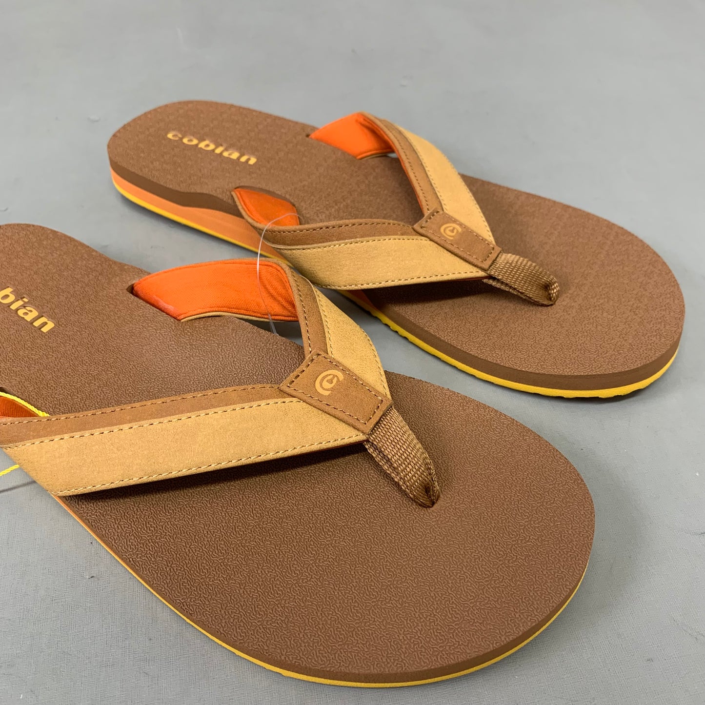 COBIAN Foamie Full Arch Support Sandals Men's Sz 11, 44 Eu Brown FAO25-200-11