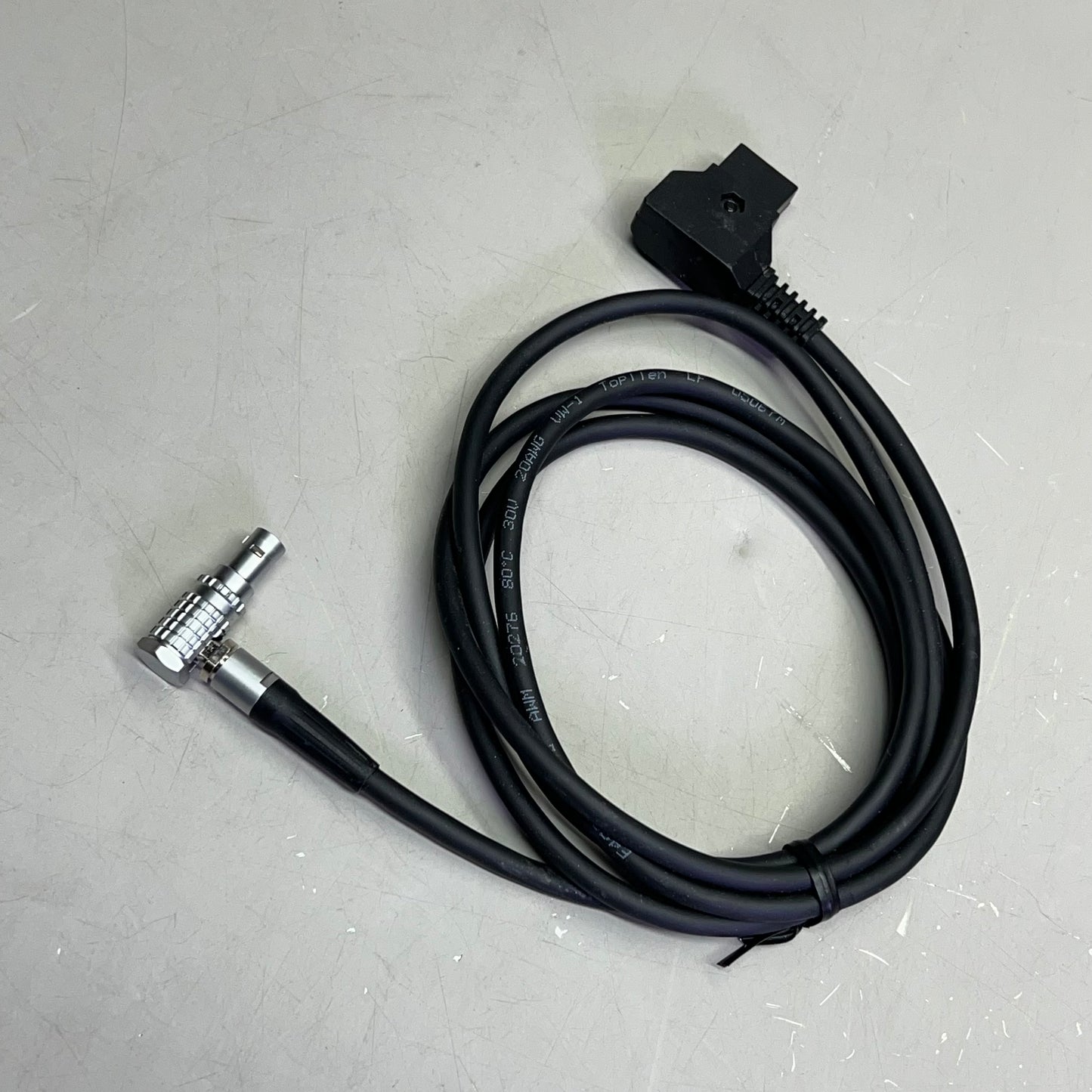 SELENS Elbow D-Tap To 0B2 2-Pins Power Cable 1.5m  Black/Grey DTAP-OB2-1.5-SH BH