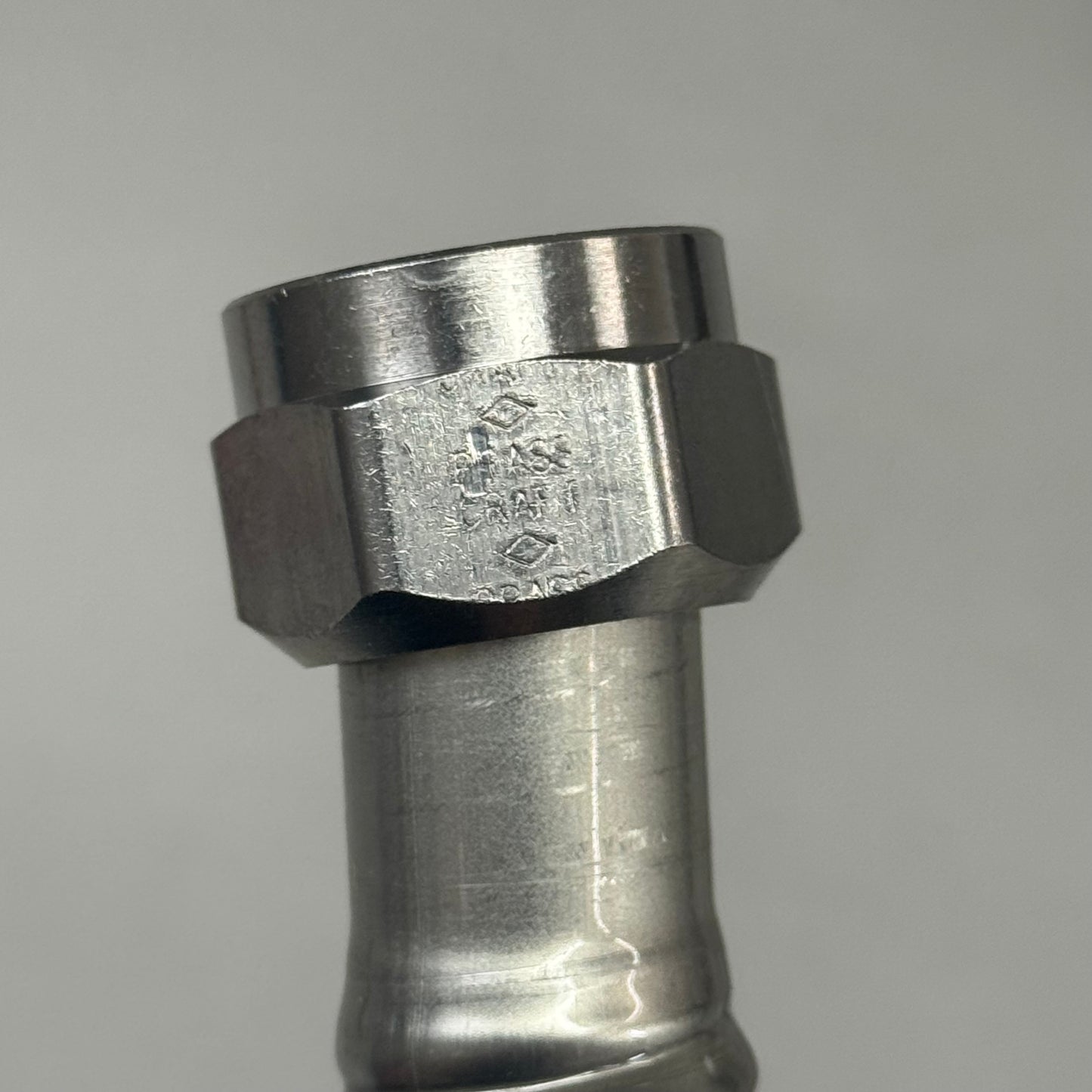 BRASSCRAFT (2 Pack) Water Heater Connector 3/4" FIP 24"x 3/4" SWB00-24N