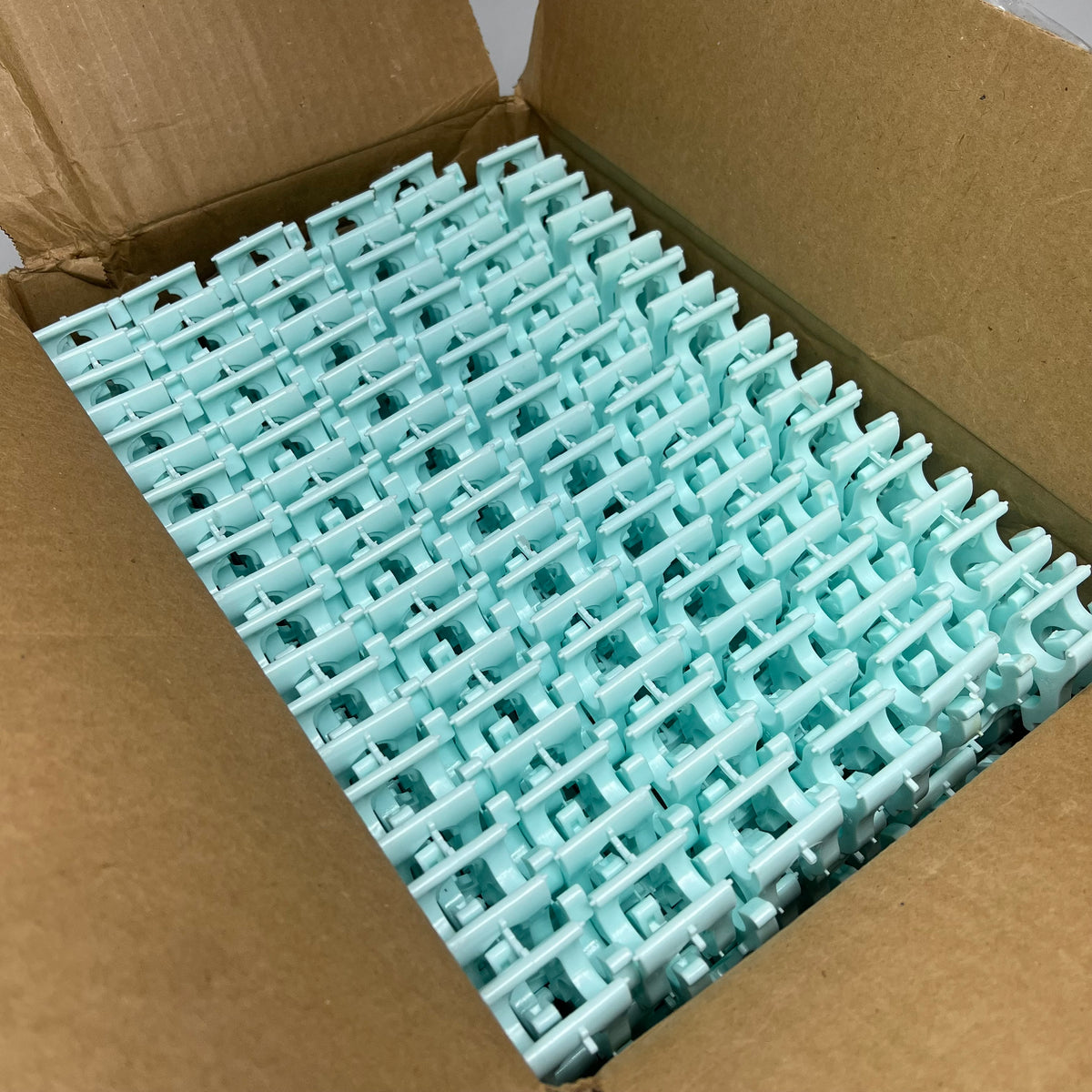 DAYTON SUPERIOR  (600 PACK) Kodi Klip Rebar Grips 4 Point Sytstem Blue KCS526