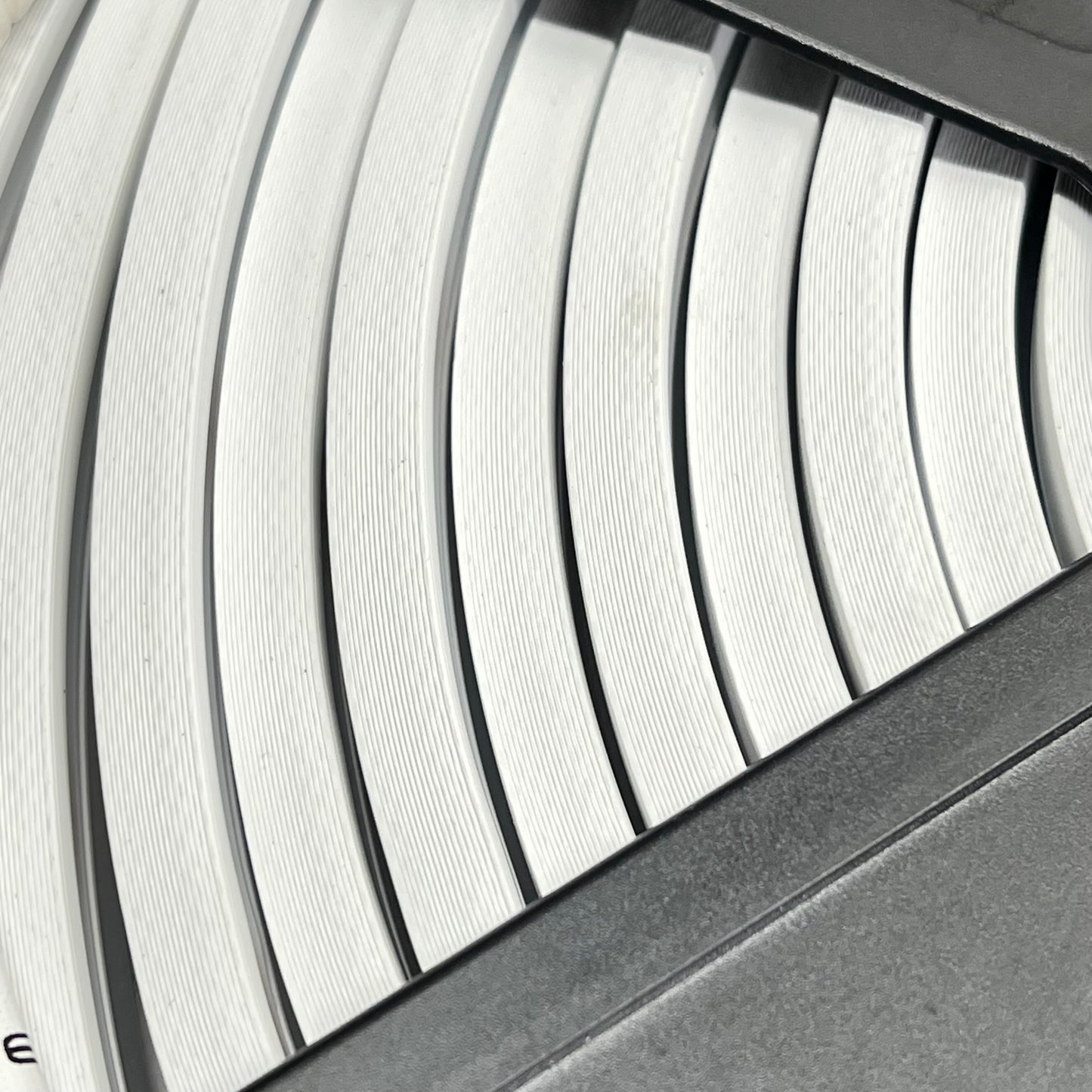 GEN LED ACOLYTE Neon Contour Led Light Strip 15'6" Adjustable Color NLC3.03OB