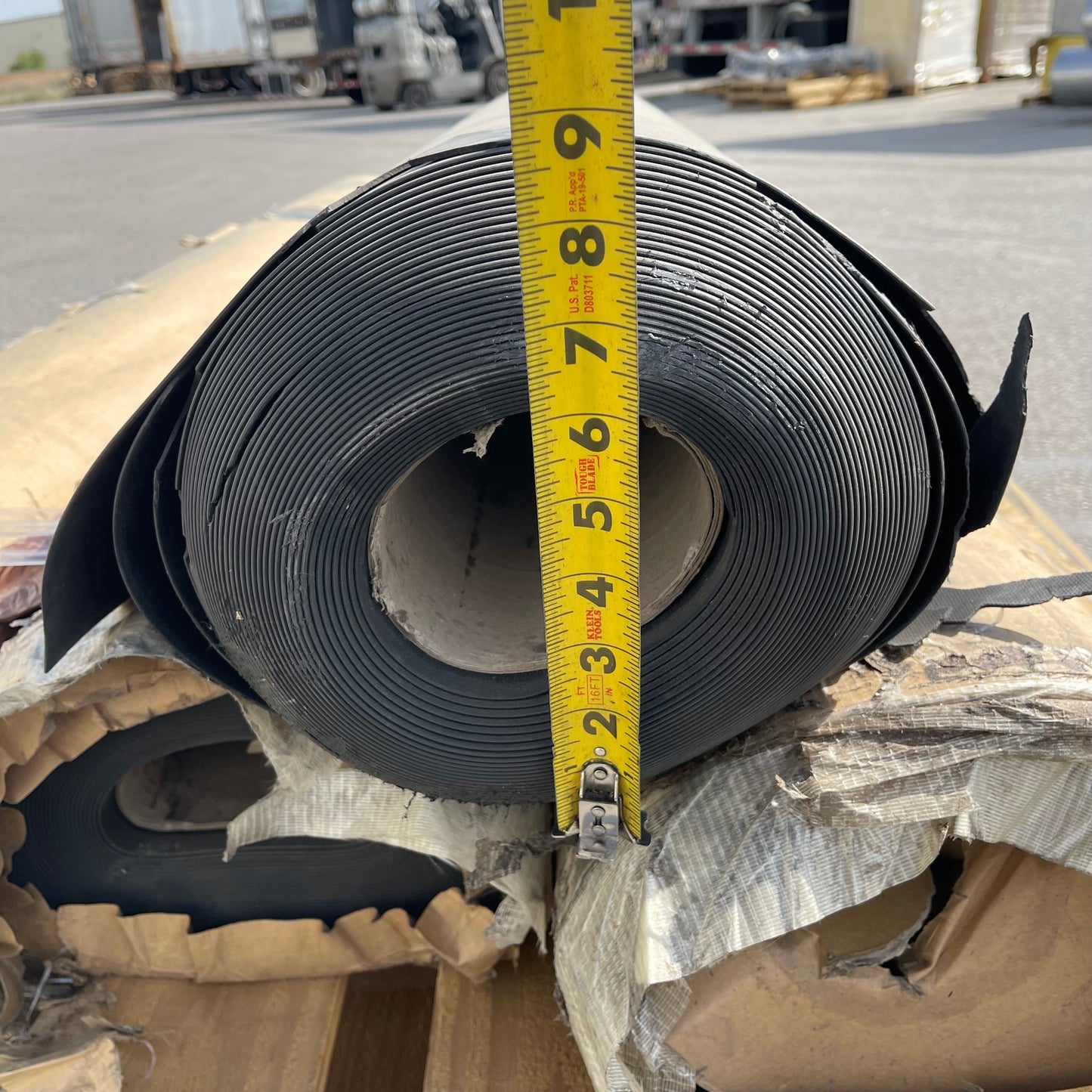 ZA@ Pallet of STAGESTEP (4 Pack) Rubber Rolls/vinyl Flooring? 80” Width Black (AS-IS)