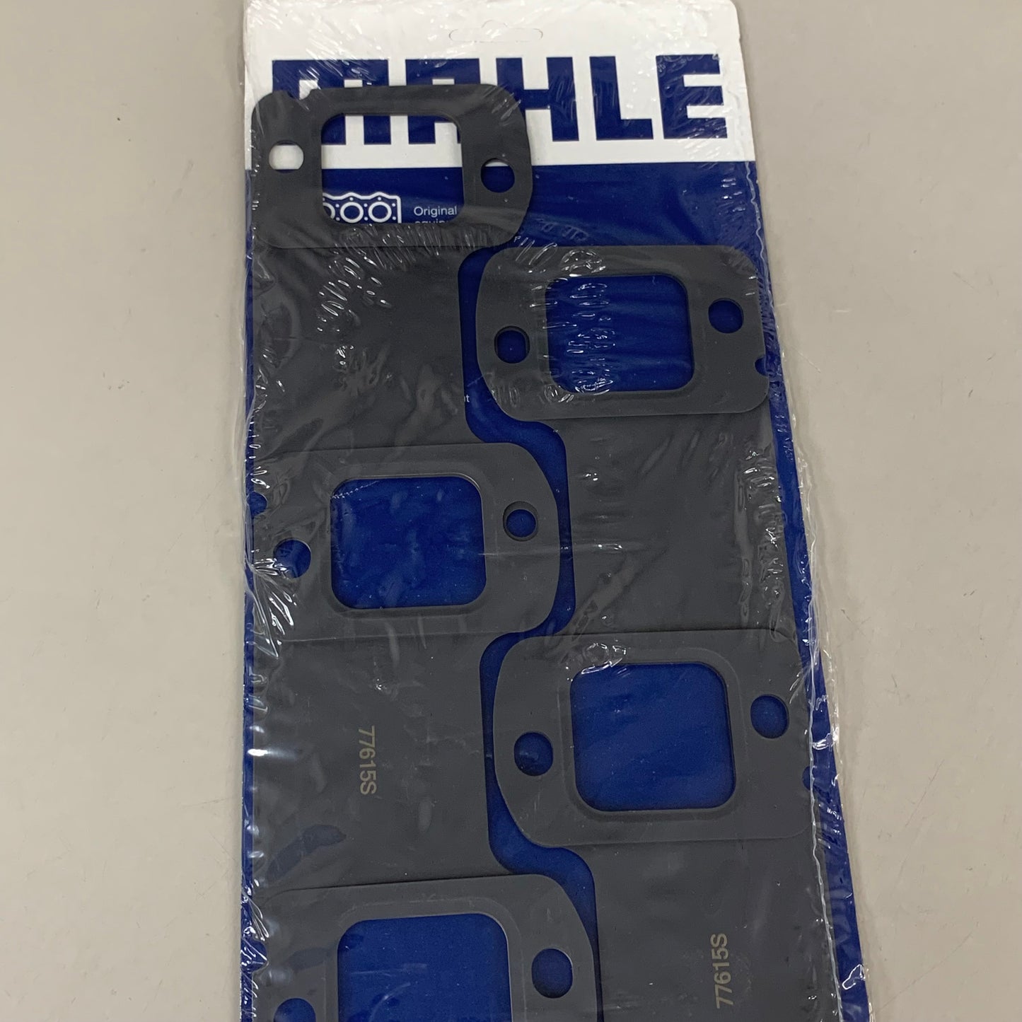 MAHLE Exhaust Manifold Set For Ford  F-250 MS19880