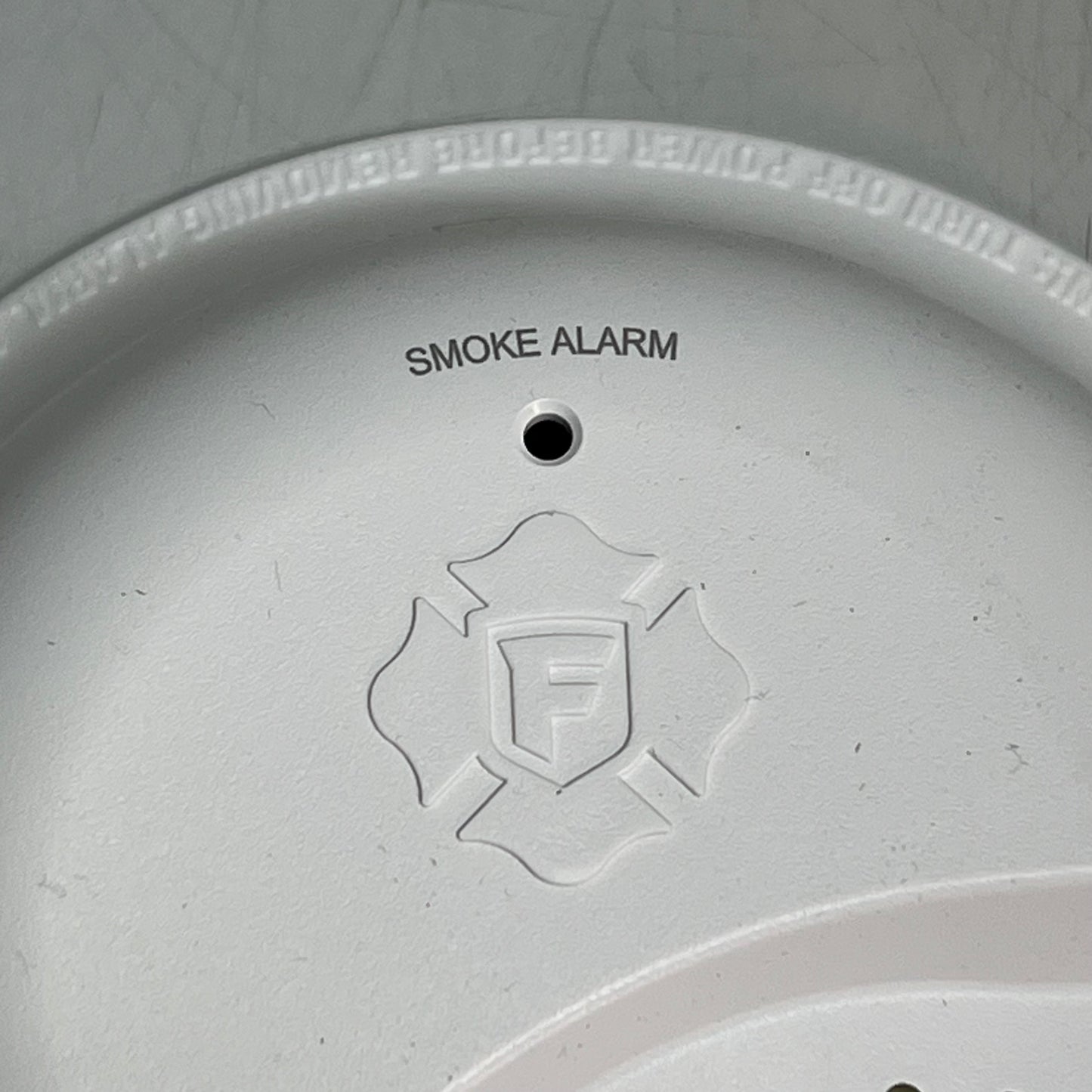 FIRST LINE Interconnect Hardwire Smoke Alarm W/ 10 Year Battery Backup SMI105-AC