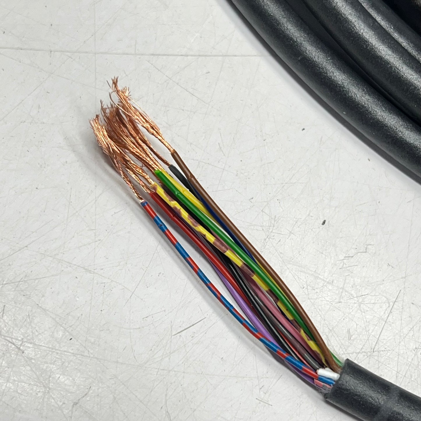 ROYAL UNITED Matrix Electrical Wiring Systems 19' Black MTX11P284M03WC