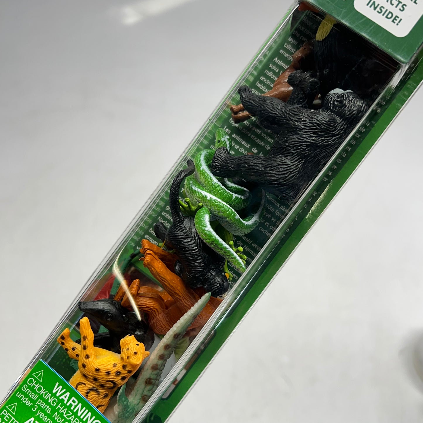 ZA@ WILD REPUBLIC (12 PIECES) Tube Of Collectable Rainforest Figurines & Playmat B