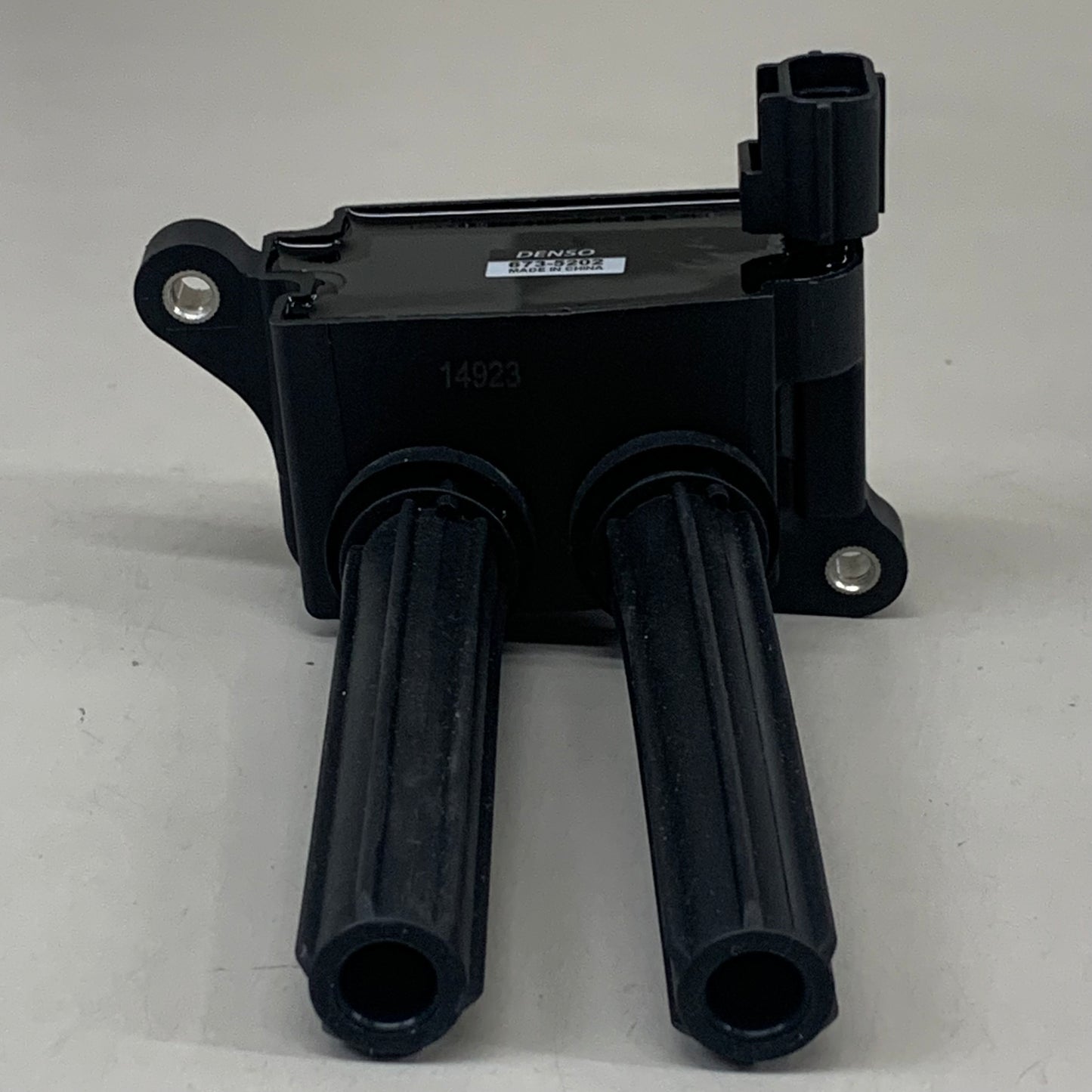 DENSO Direct Ignition Coil For Echlin, Chrysler, Delphi 673-5202