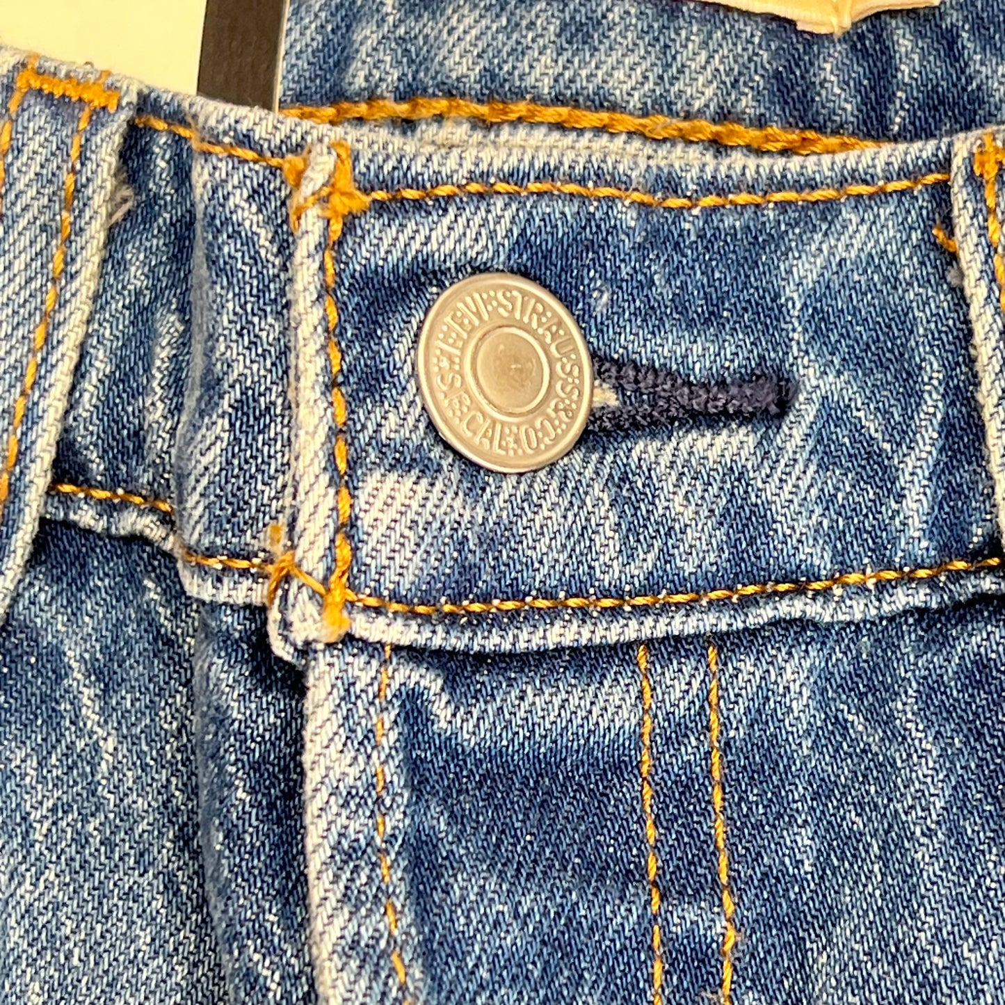 LEVIS High Rise Wedgie Bootcut Jeans Women's Sz 26x32 Fair Point Psk A87100002
