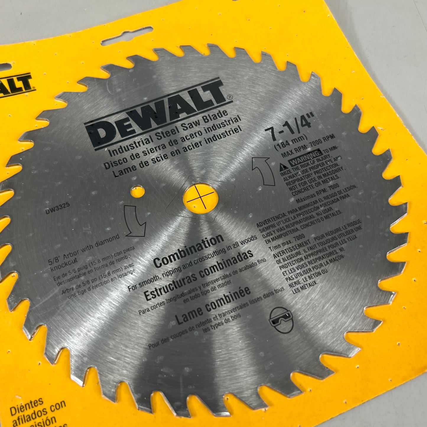 DEWALT (5 Pack) Circular Saw Blades Combination Wood Cutting 7 1/4 Inch 40 Tooth