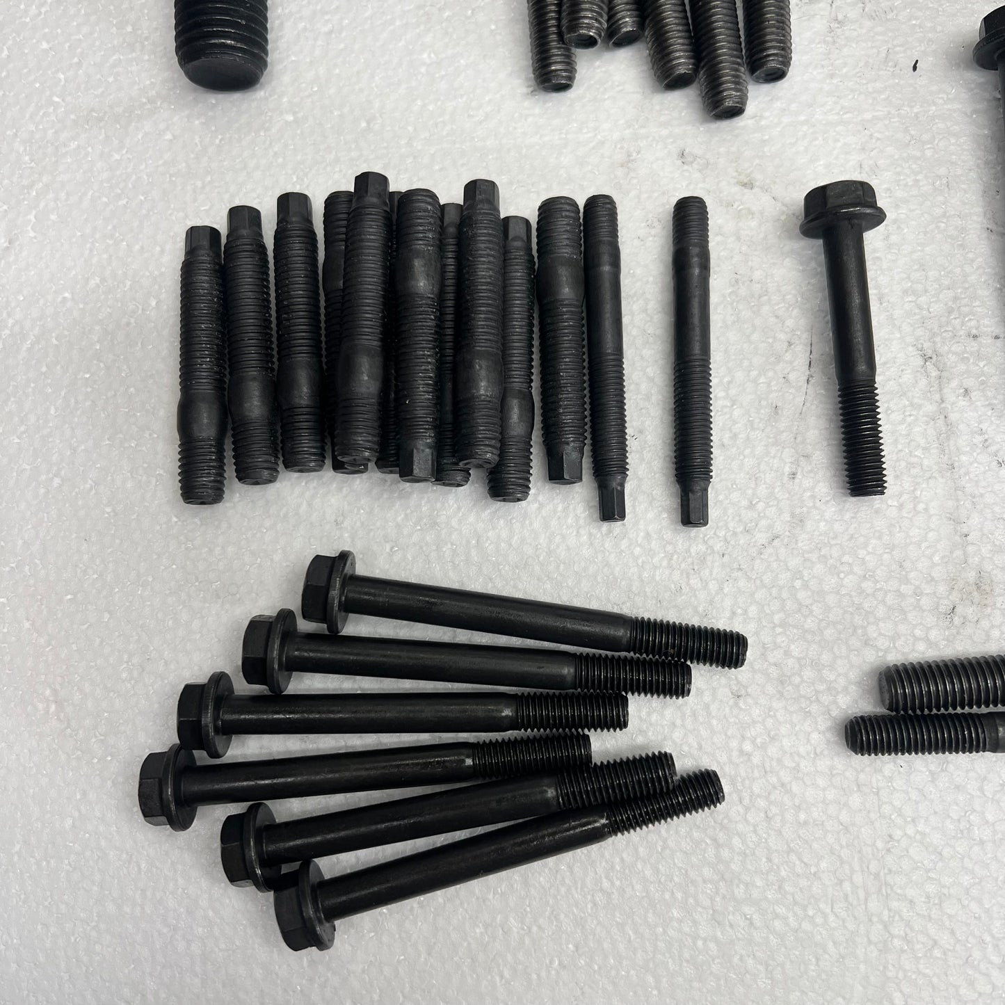 JOHN DEERE (42 PIECES) Genuine OEM Miscellaneous Hardware Bolts & Connectors