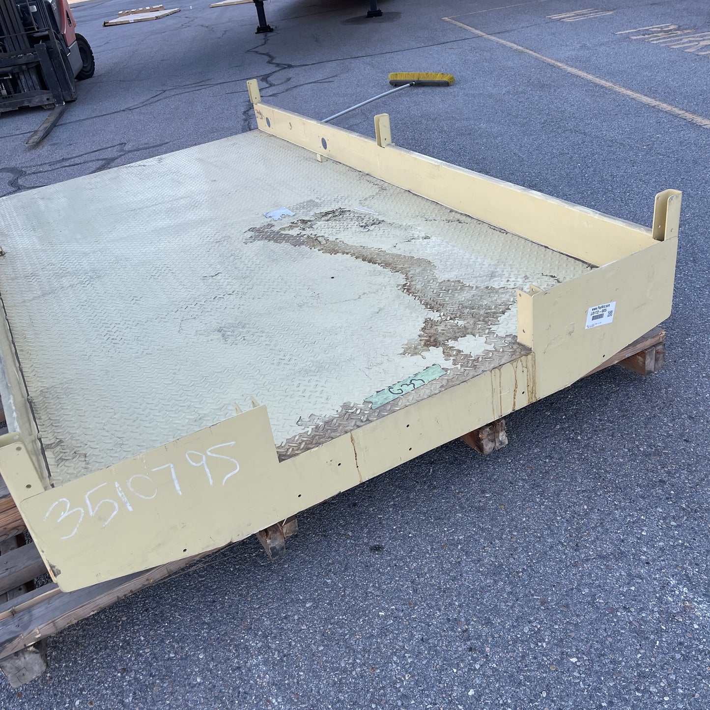 Platform Weldment ONLY for JLG Scissor Lift (3369/4069) w/ Diamond Plate Steel 3510795 (New Other)