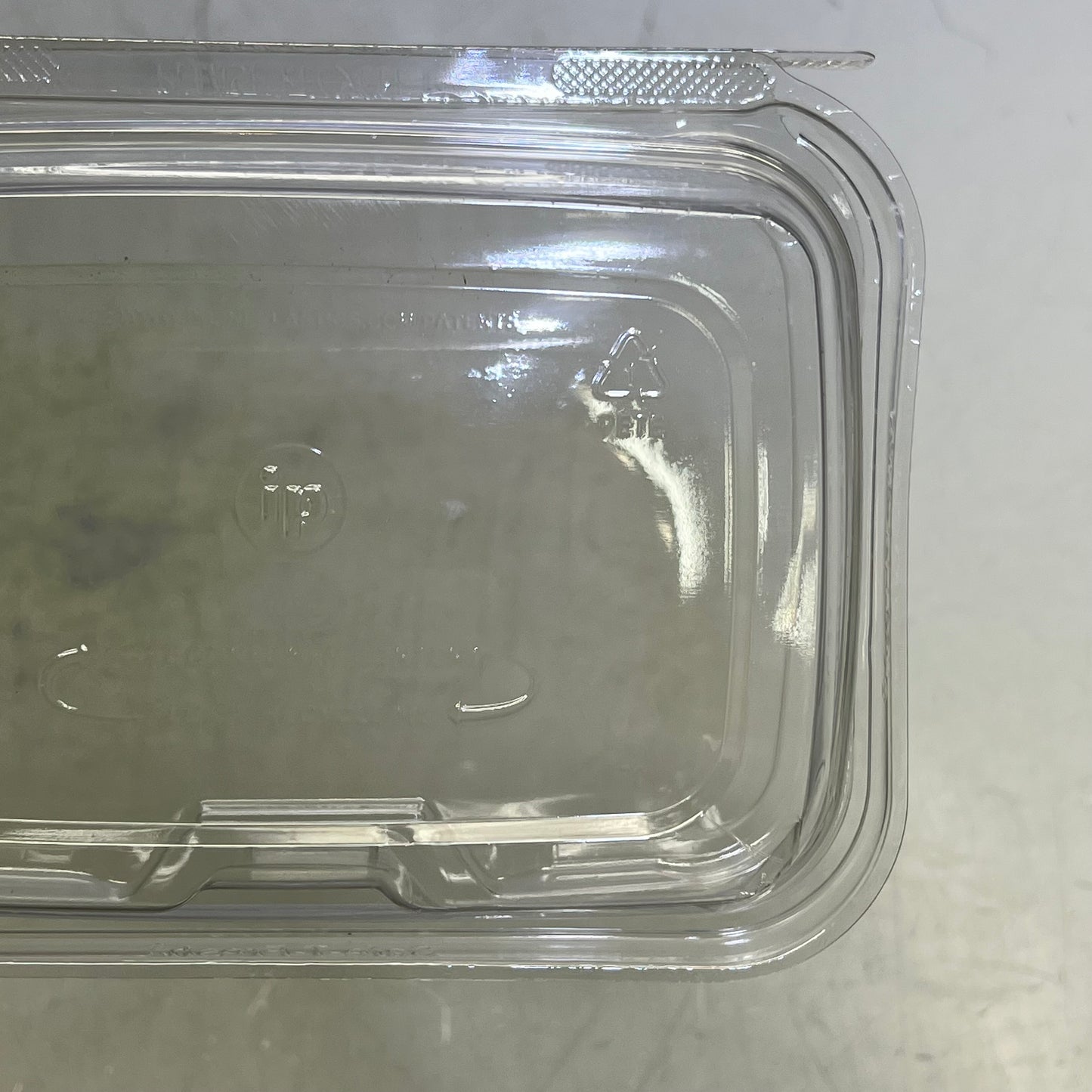 ZA@ INLINE PLASTICS  (200 CASE) Tamper Evident & Tamper Resistant Clamshell 20 oz Clear TS20