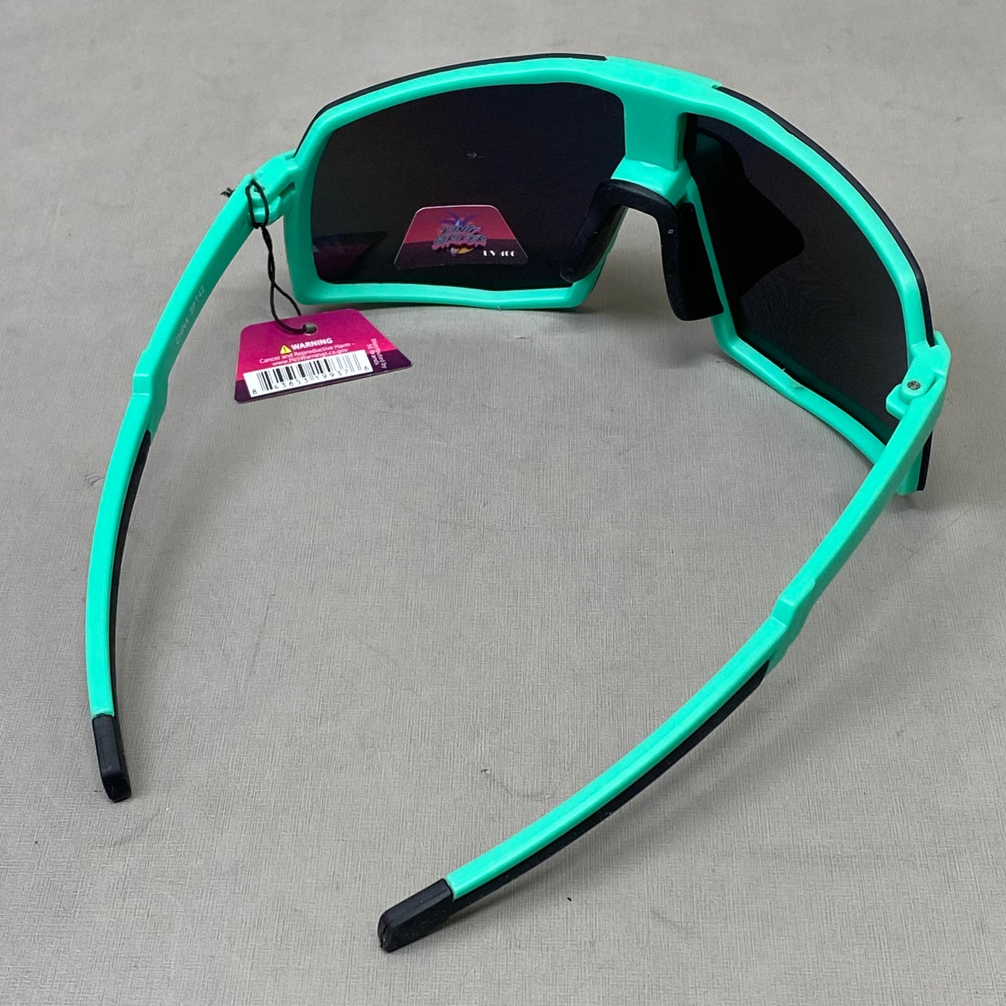 KING STRIKER (6 Pack) Assorted Polarized Sunglasses Shatterproof Polycarbonate Men's Assorted (Copy)