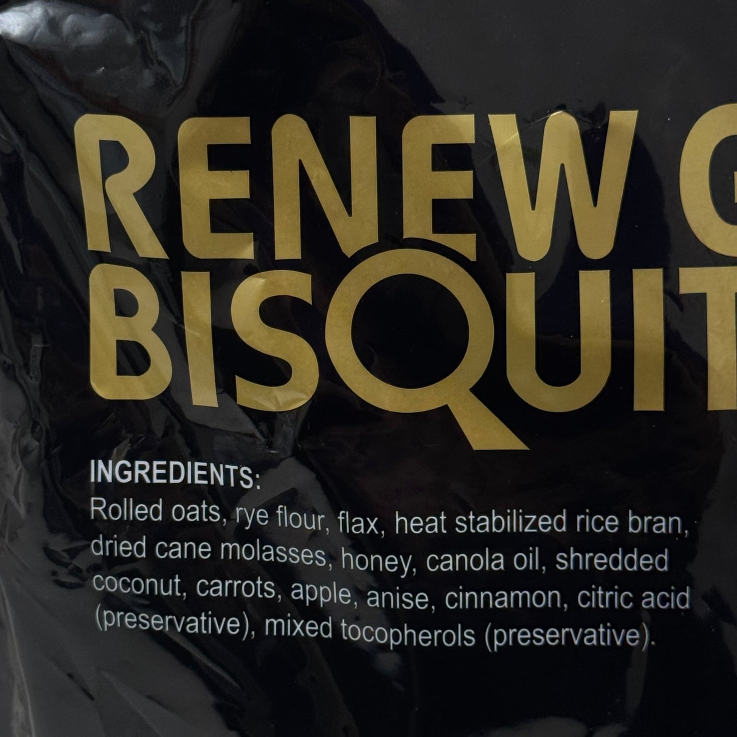 RENEW GOLD Horse Bisquits Treats For All Horses 32 oz. 320923 BB 04/26