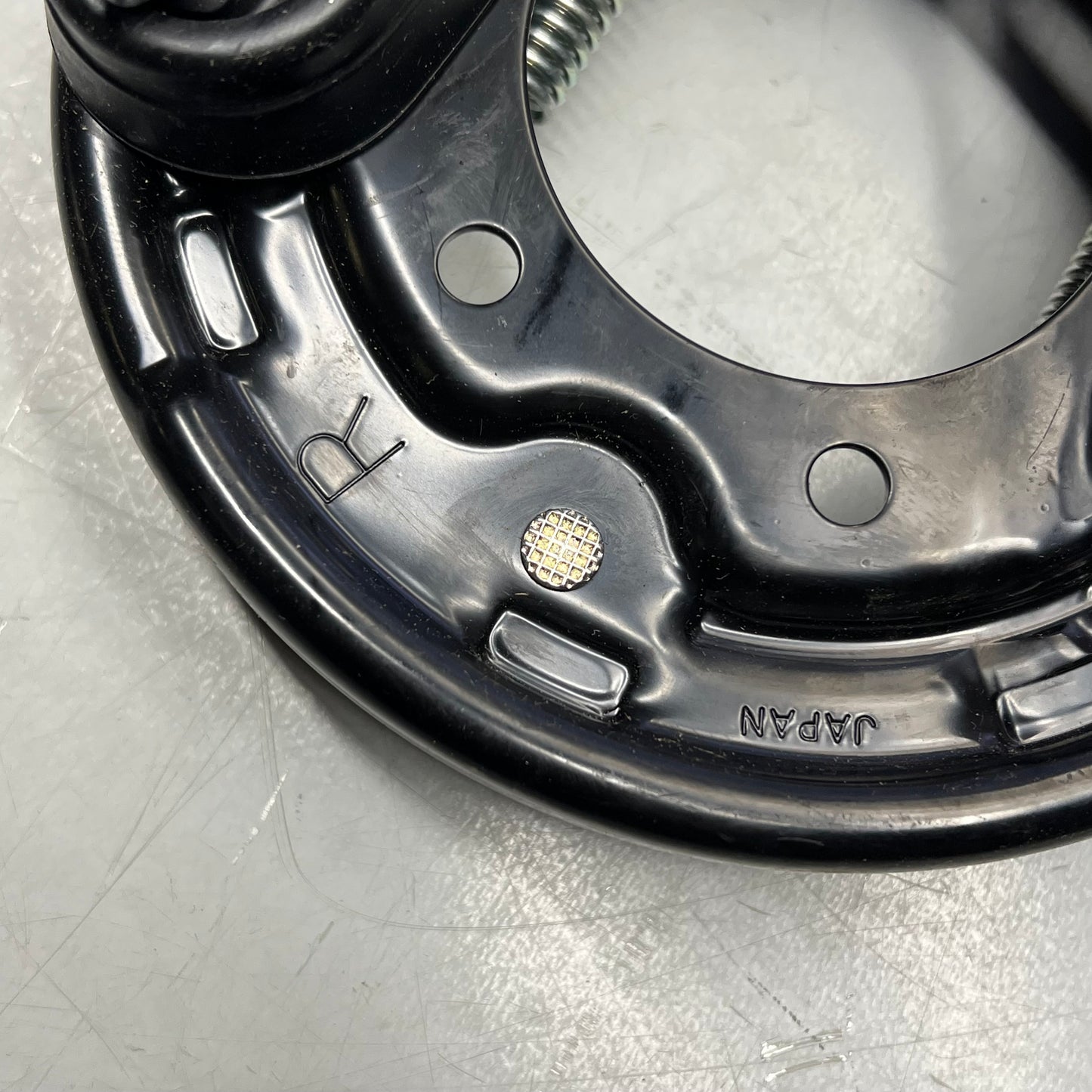 EZGO Right Rear Drum Brake Assembly 2009-25 Cable Models 160mm Dia OEM 612189