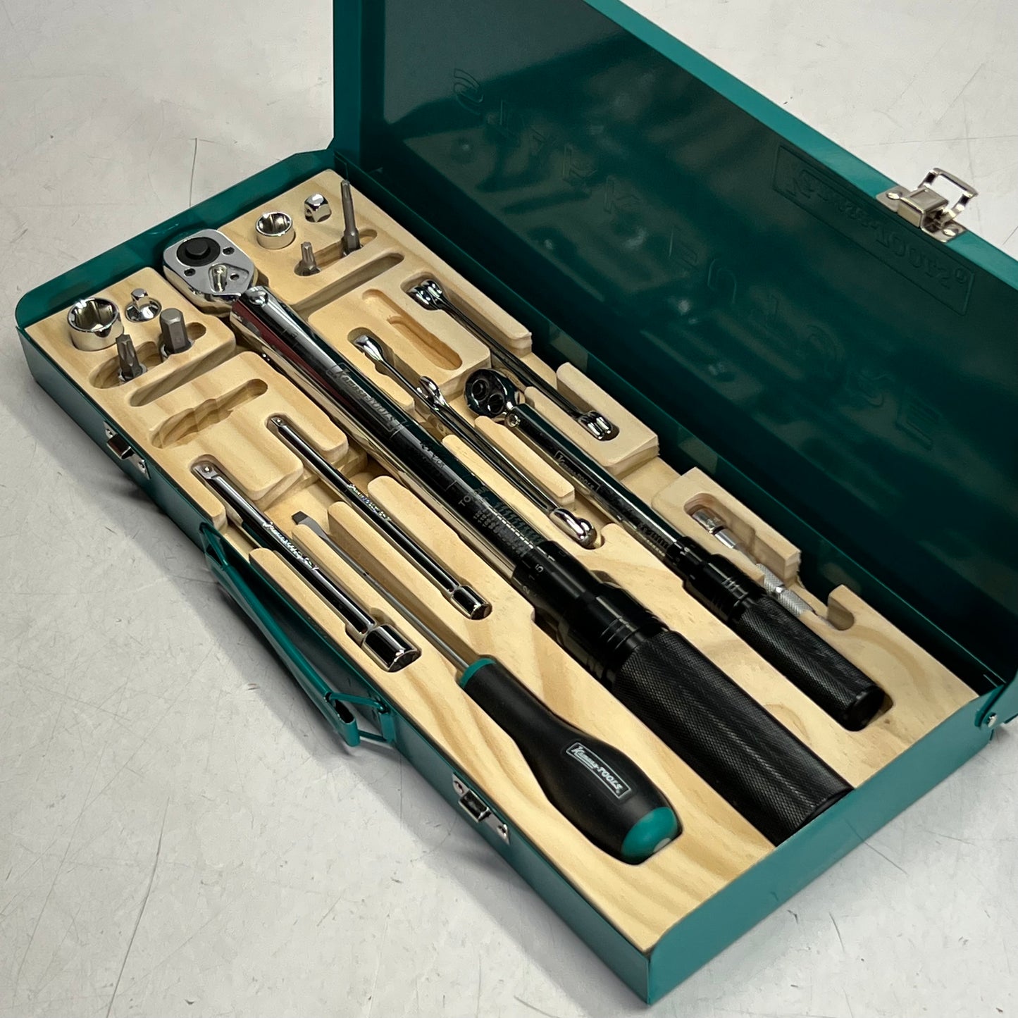 KAMASA TOOLS (19 Pcs) Stark Future Socket Set, K3410
