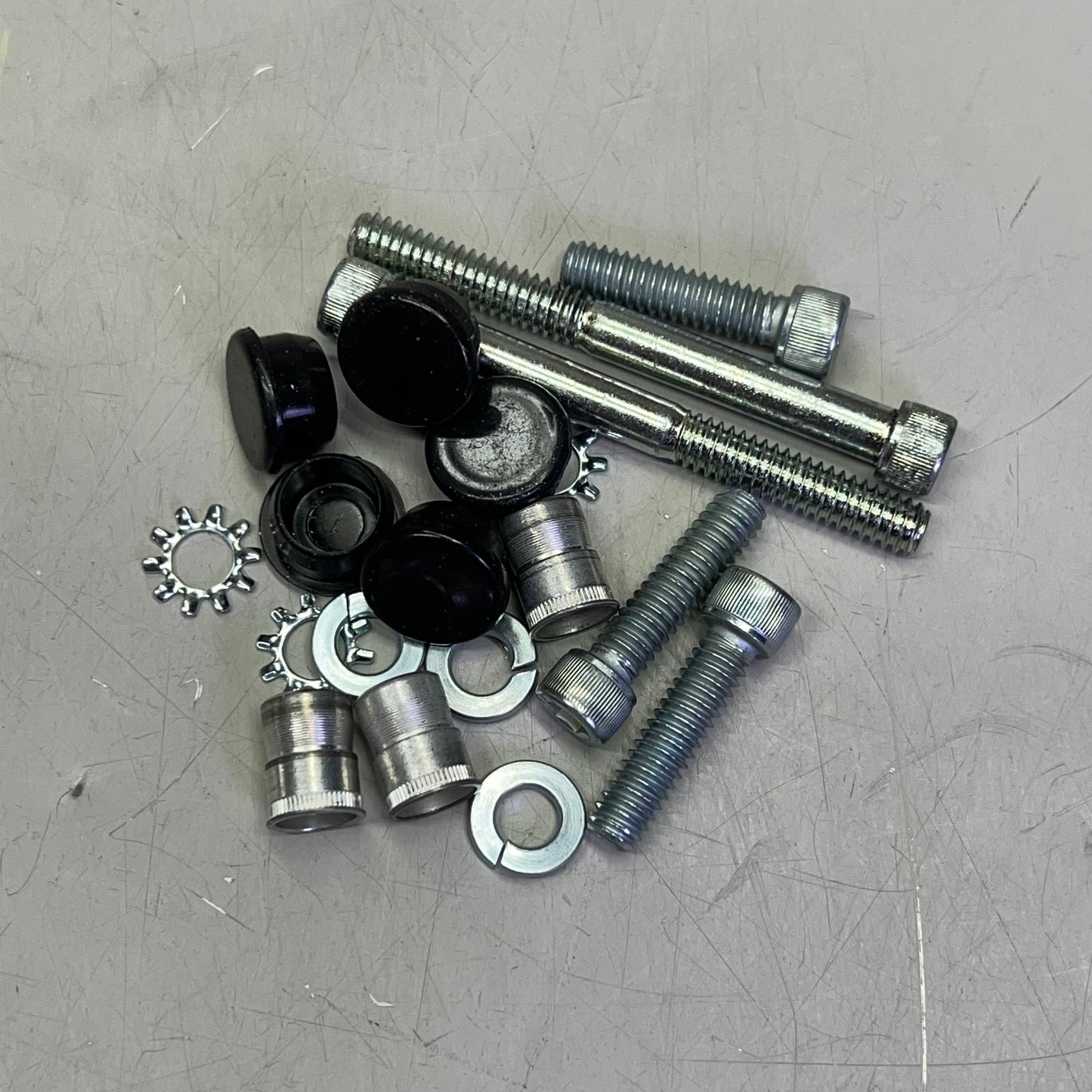 ASSA ABLOY Universal Header Bracket For Magnalock 1"x1-1/2"x10" UHB-CL-8