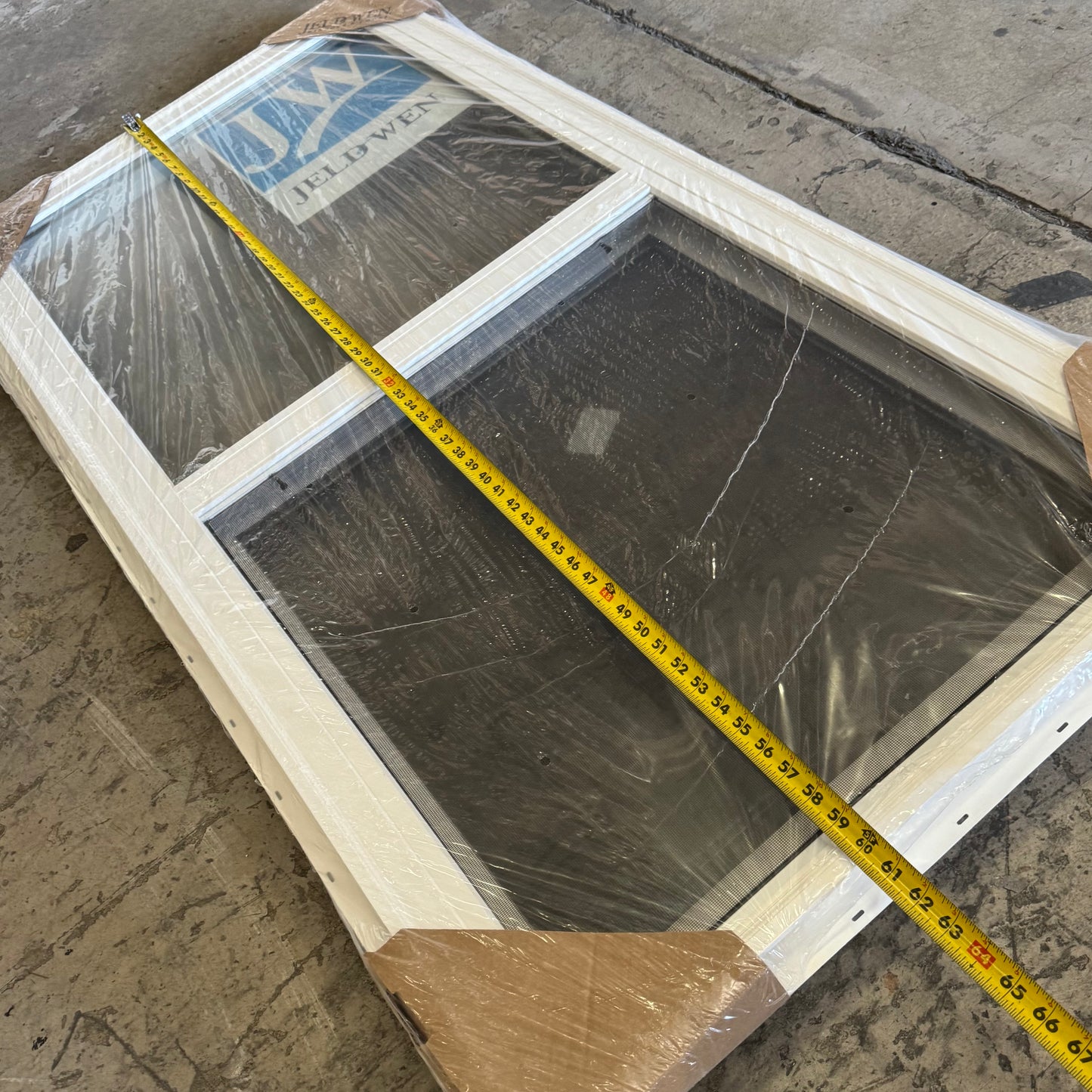 JELD WEN White Vinyl Double Hung Egress Window - Non Grids With Screen Sz 30"H x 60"L V70009