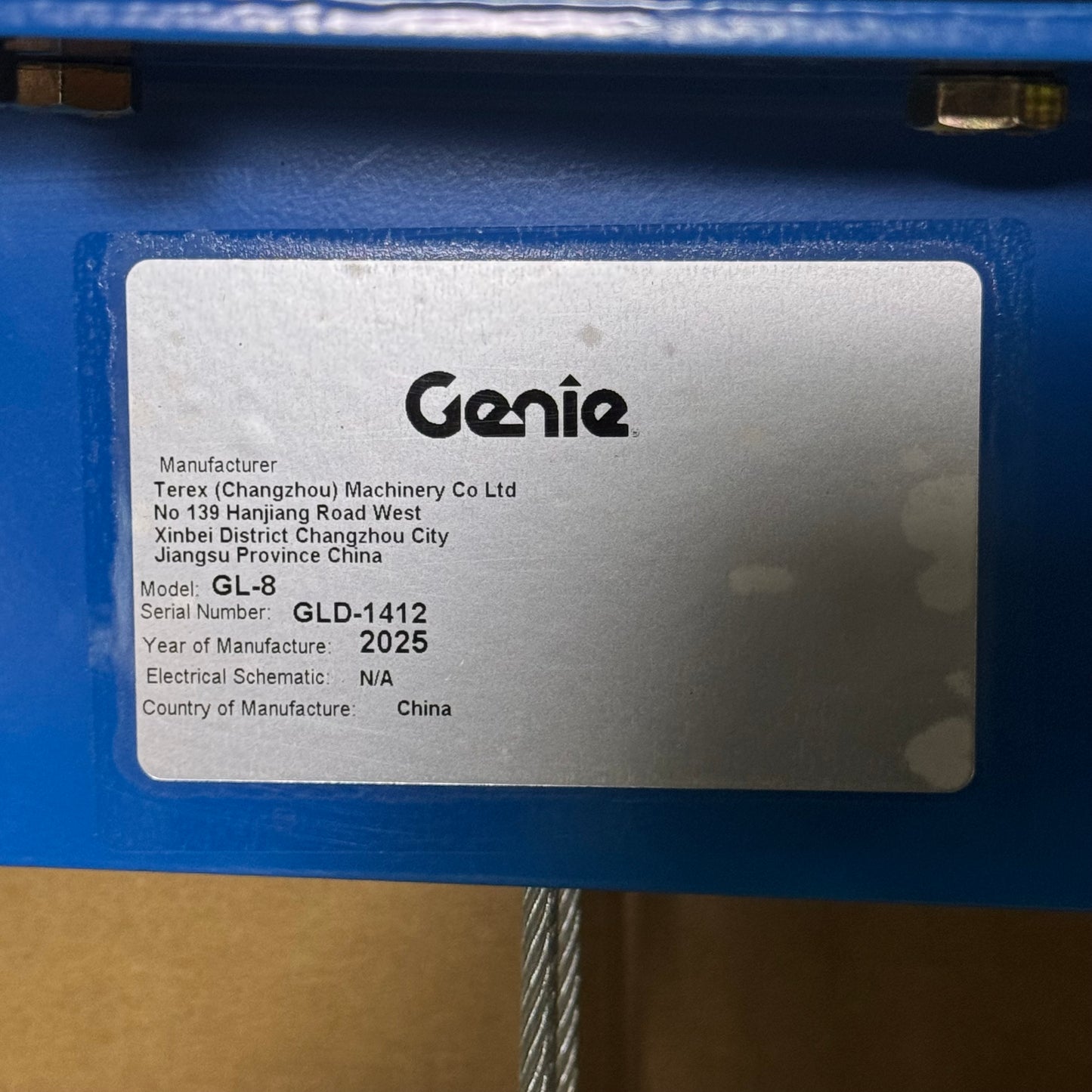 GENIE Lightweight Hand Operated Lift Truck, 400 Lbs. Capacity, Grey & Blue GL-8