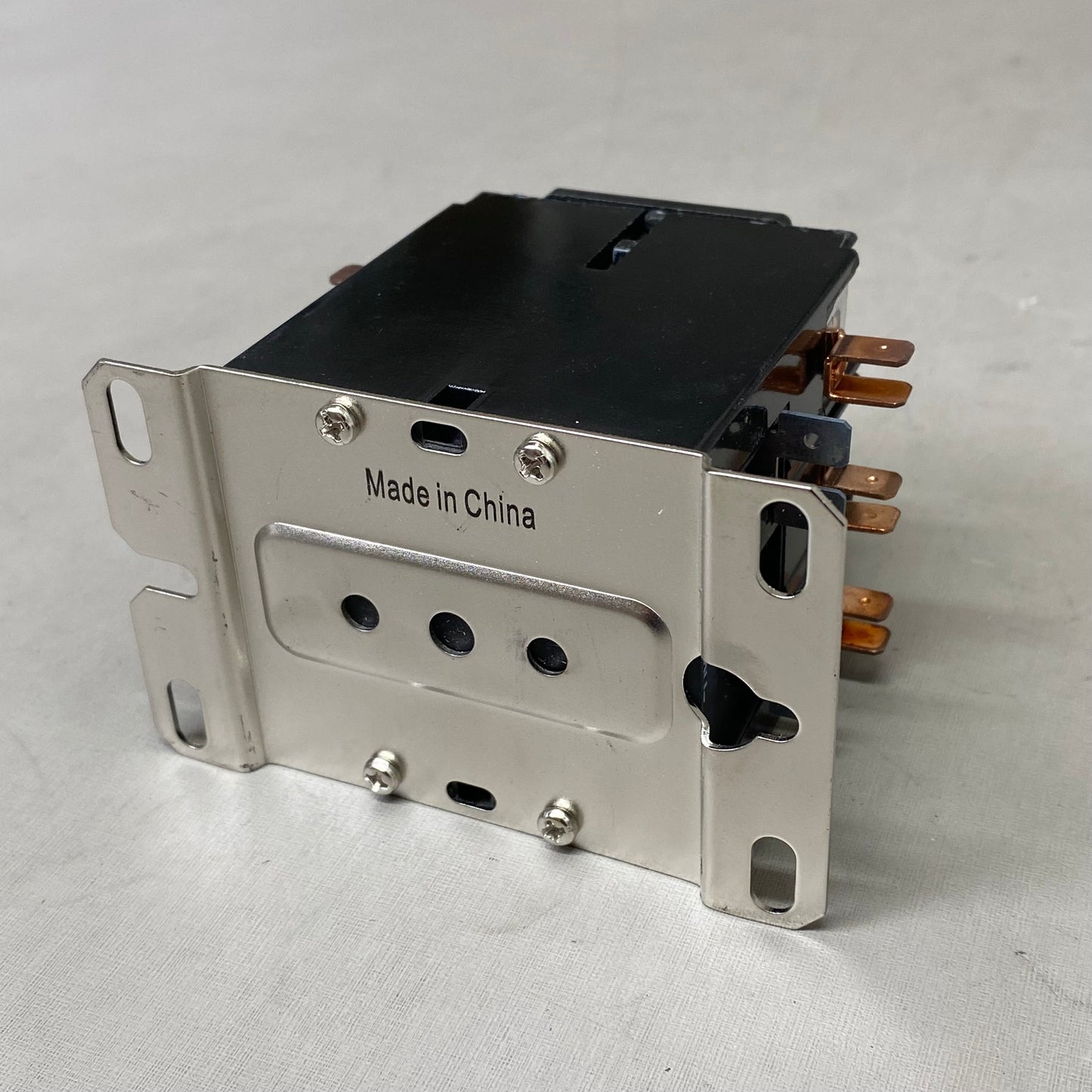 JARD Definite Purpose Contactor W/ Lugs For Electric Heating  3 poles, 24V 17335