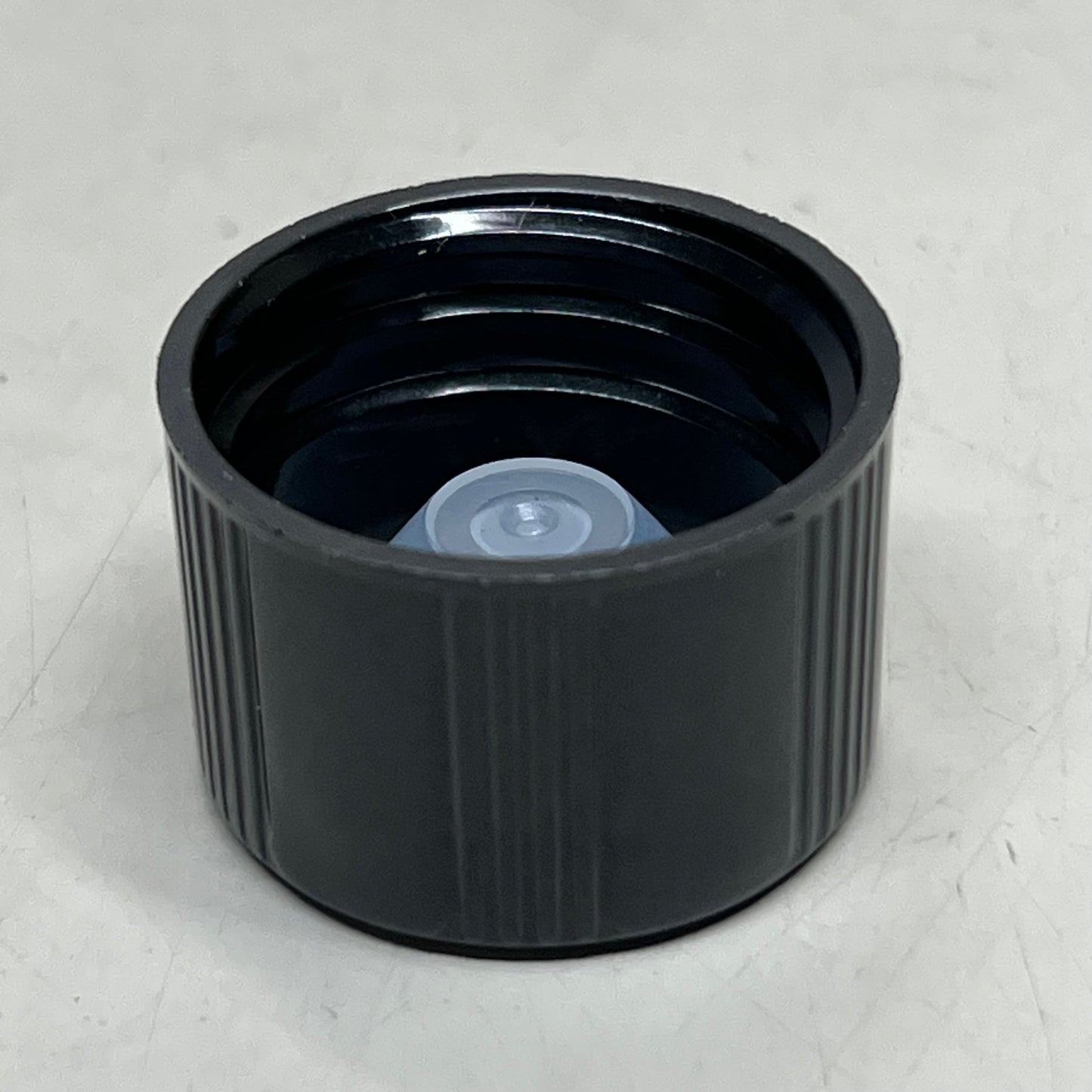 ZA@ (2000 Lids) Black Plastic Lids Sz 1.2"D x 1"H (New) A