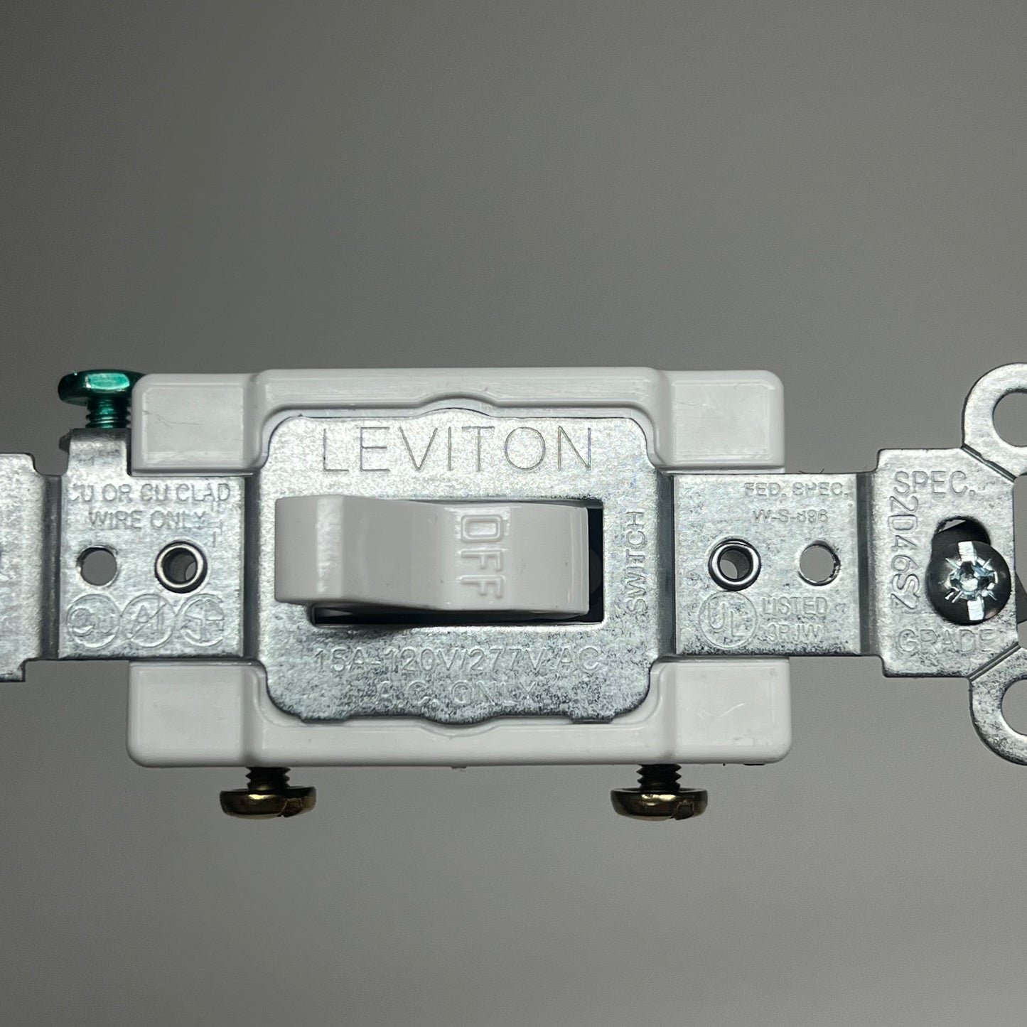 LEVITON (10 PACK) Toggle Switch Single Pole Quiet Switch 15 AMP White CS115-2W