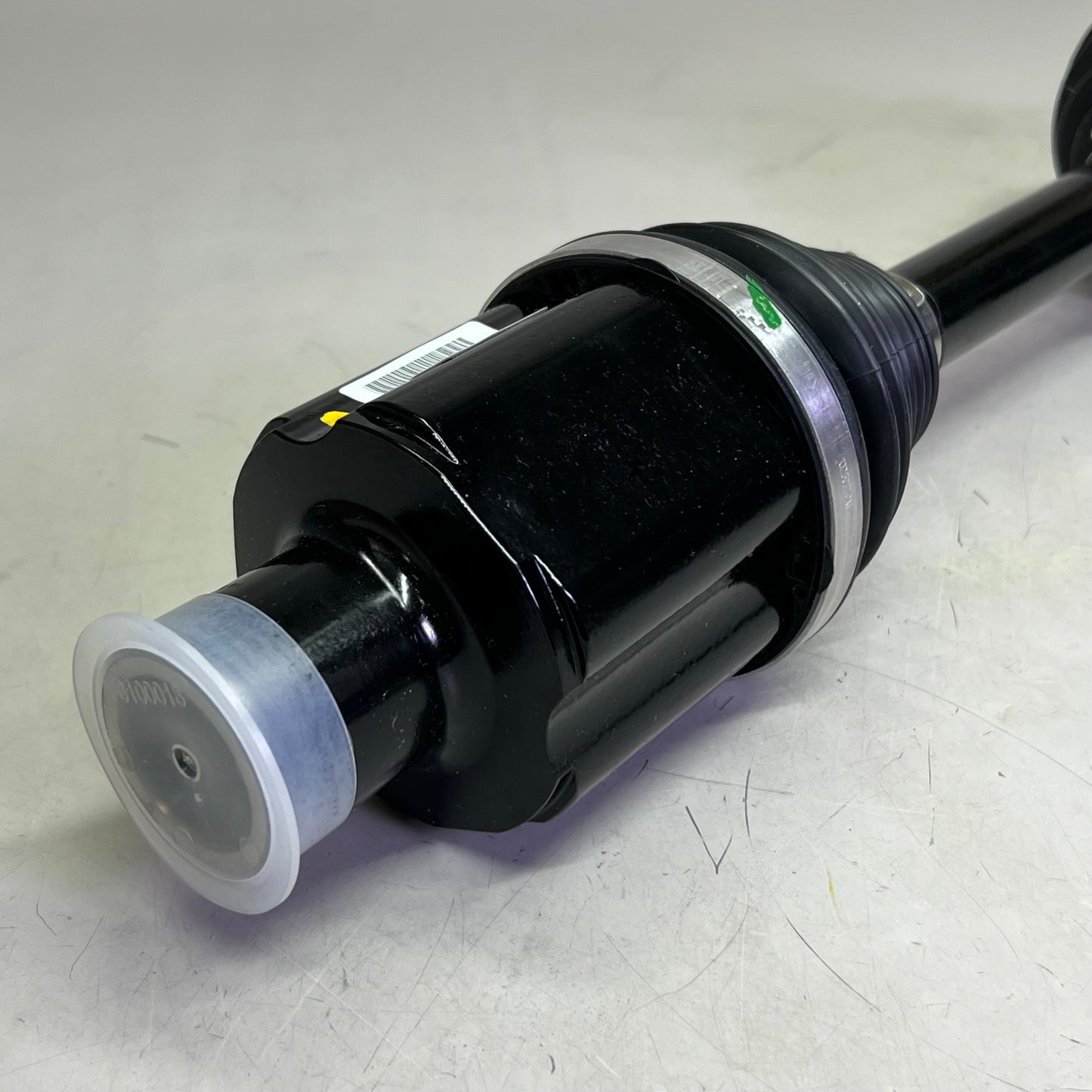 MOPAR Left Axle Half Shaft 68259567AA (New Other, Distressed Box)