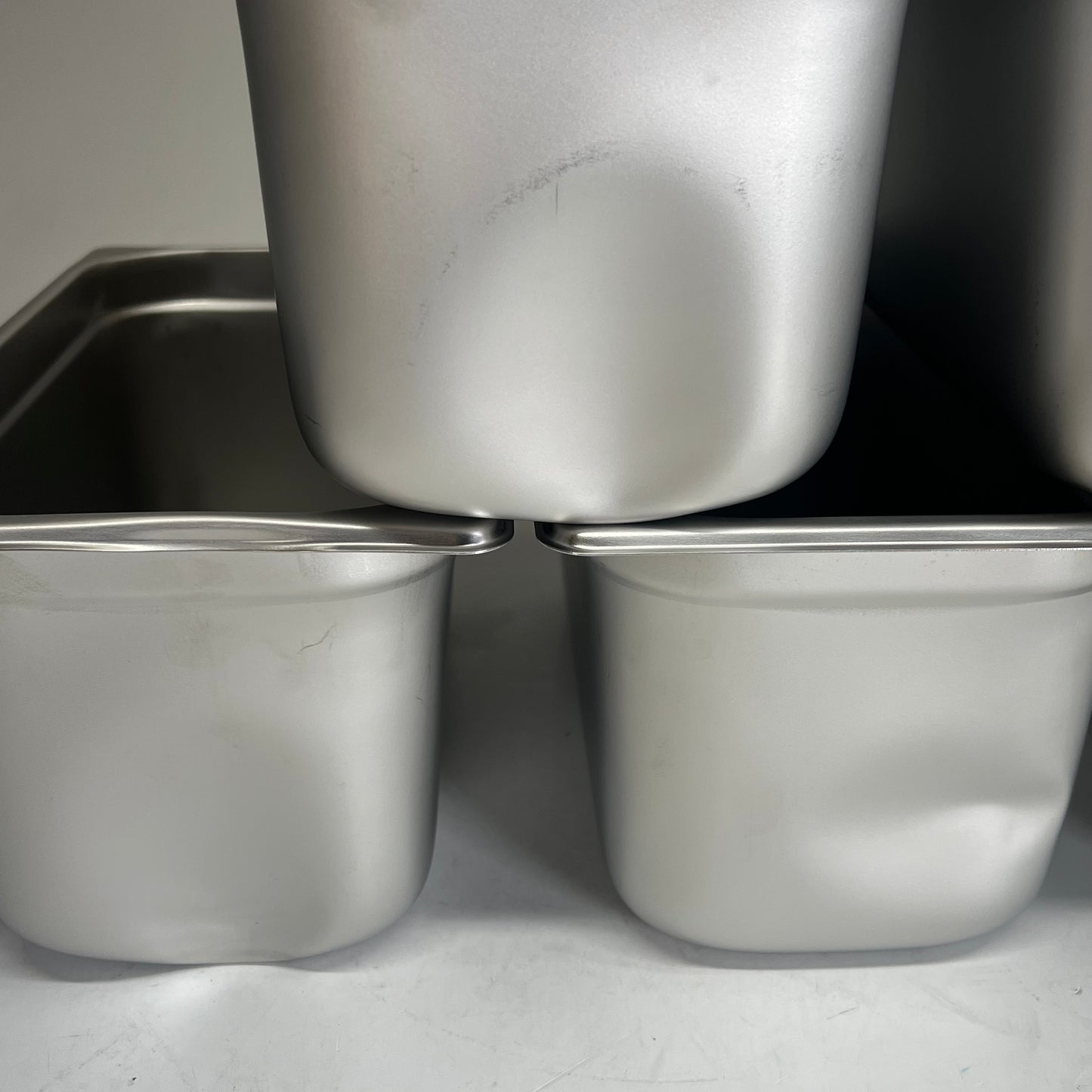 ZA@ WINCO (6 PACK) Steam Table Pans Stainless Steel 1/3 Size 6" Deep SPJL-306 (As-is) Dented