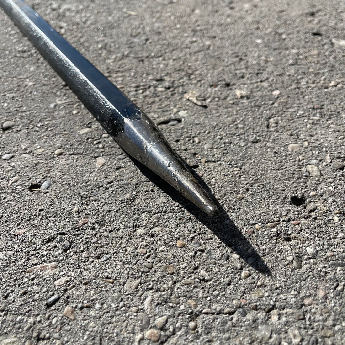 SEYMOUR S400 Jobsite San Angelo Bar 71”x2” Black 85367