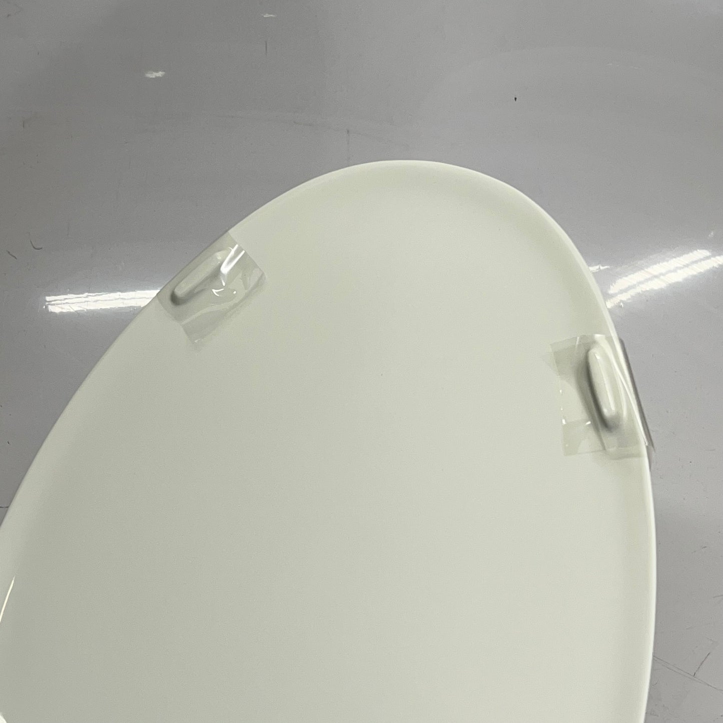 BEMIS Heavy Duty Toilet Seat Elongated  5.5" Bolt Spread 18.5" L White 2P891