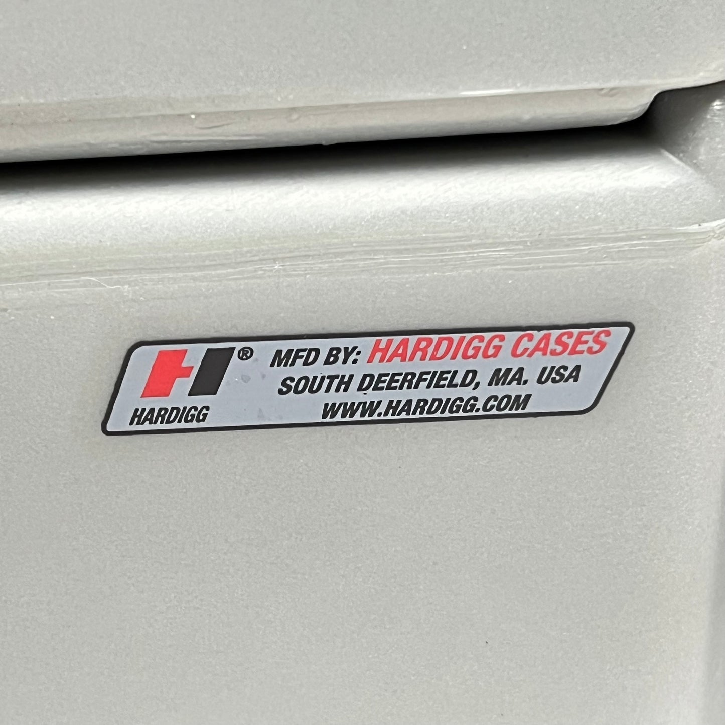 PELICAN  Hardigg Industrial Transit & Storage Case W/ Breather Valve Grey (Used)