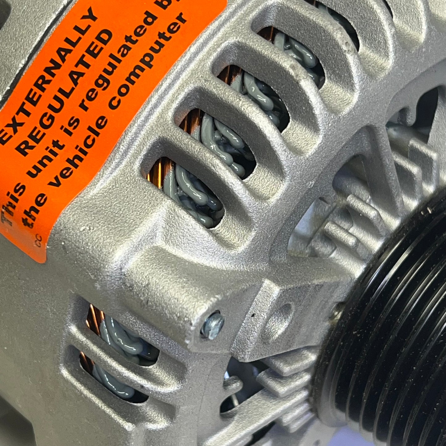 NAPA Remanufactured Alternator Axial Fan for Dodge & Ram 220 A 12 V 2138908