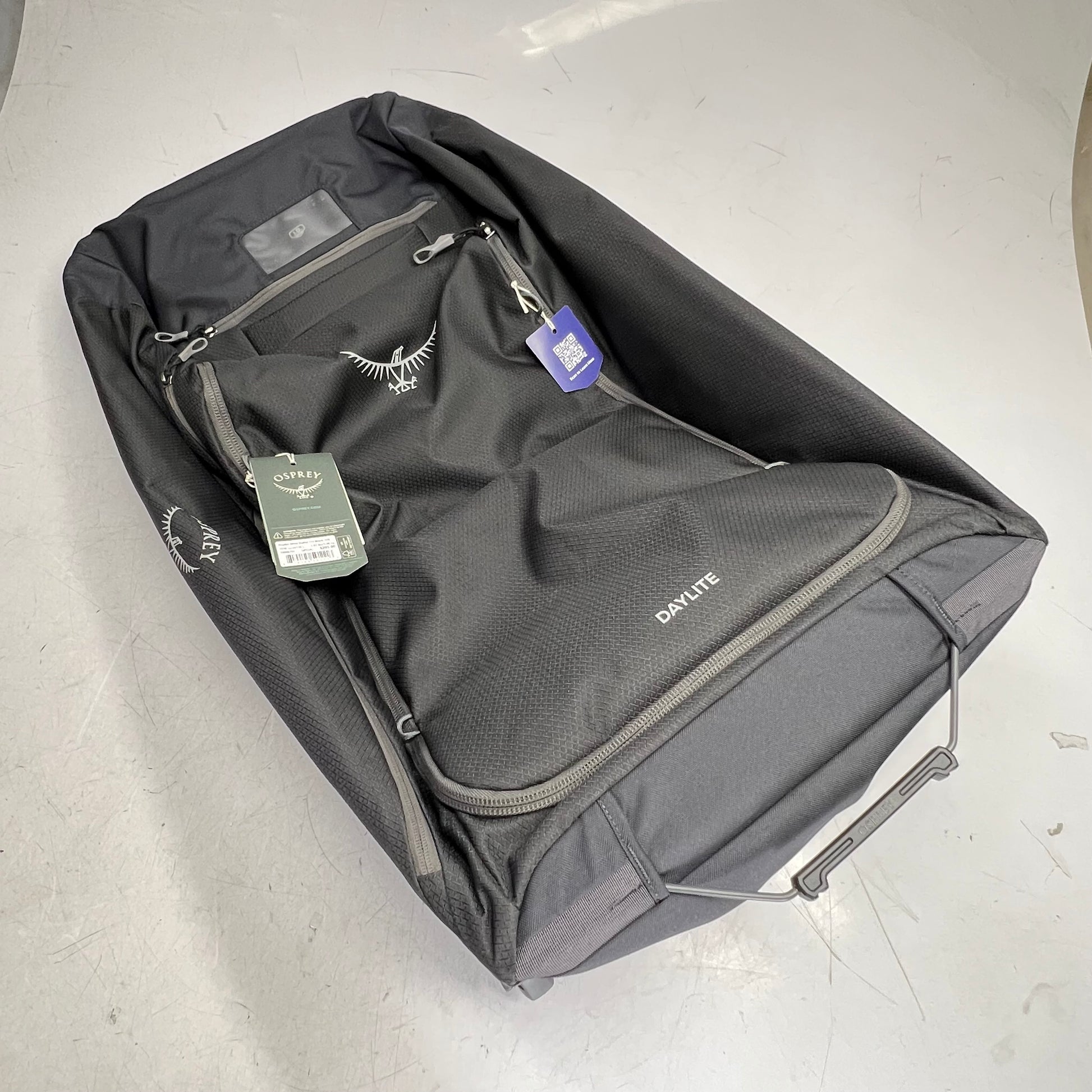 OSPREY Daylite Smooth Wheeled Duffel Lightweight 85L Black/Grey 10006125