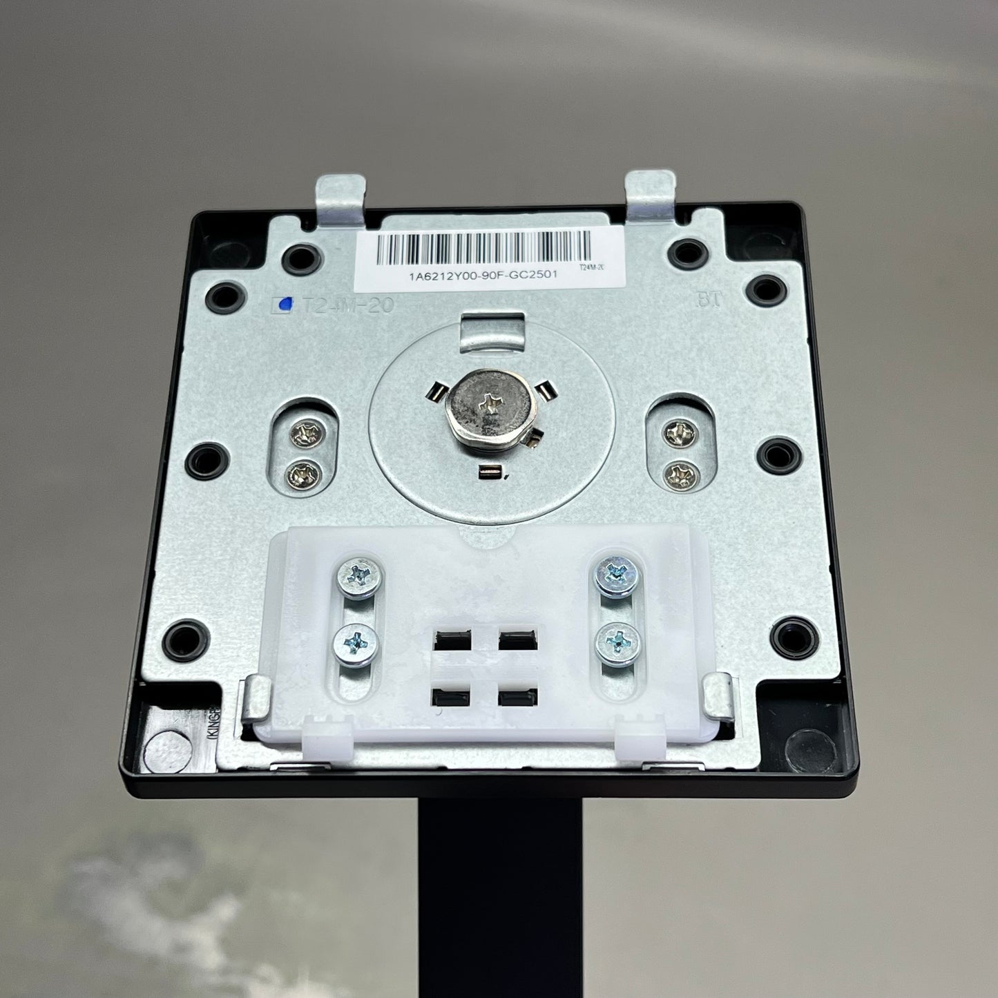 LENOVO THINKVISION LCD Monitor V90DRL P24H-30 23" Black 63B3GAR6US (New Other)