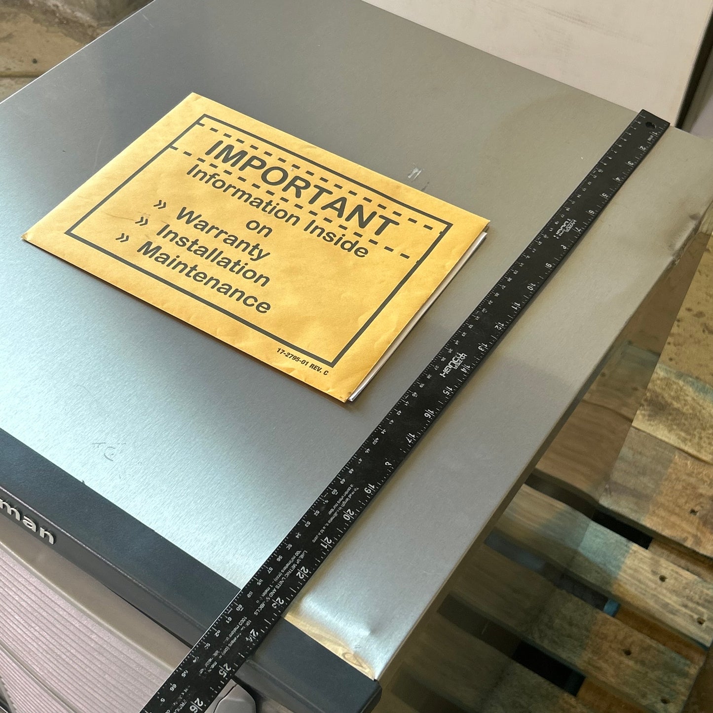 SCOTSMAN Prodigy Plus Nugget Style Ice Maker 27"x22.9"x24" NS1322A-32 (As-Is Damaged, See Images)