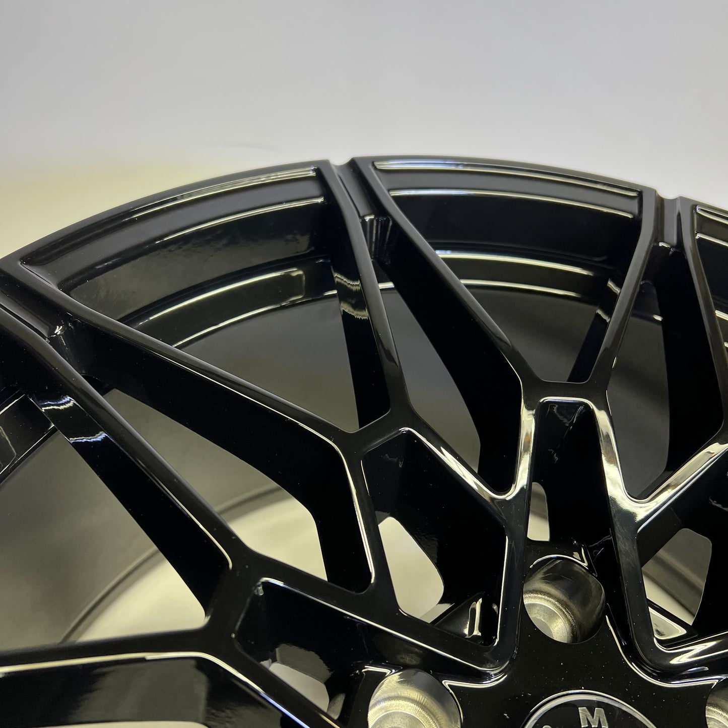 AFTERMARKET Aluminum Alloy Wheel For BMW 19"x9.5"-5x120 Pattern Black 546303