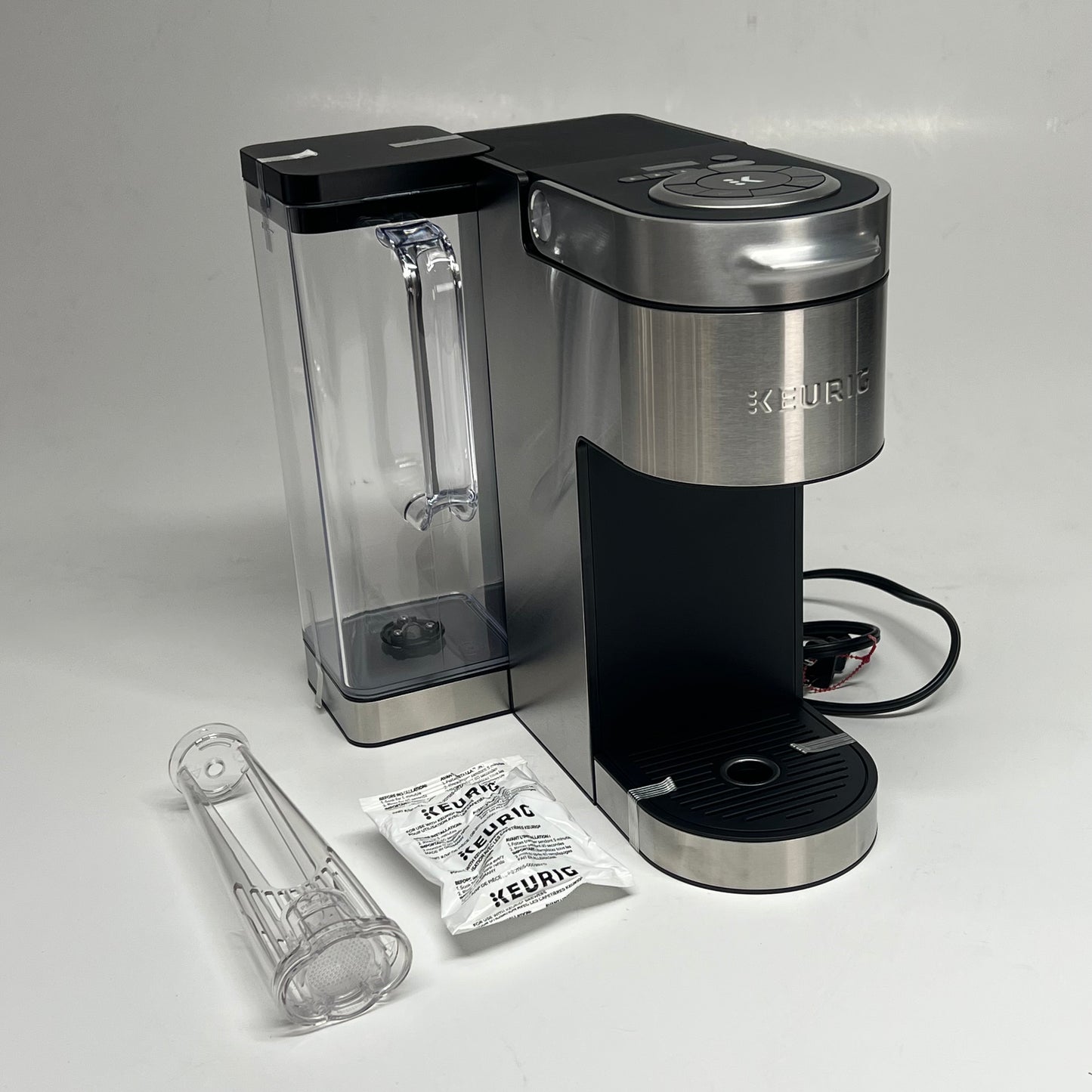KEURIG K-supreme Plus Single Serve Coffee Maker Multiple Brew Sizes Black