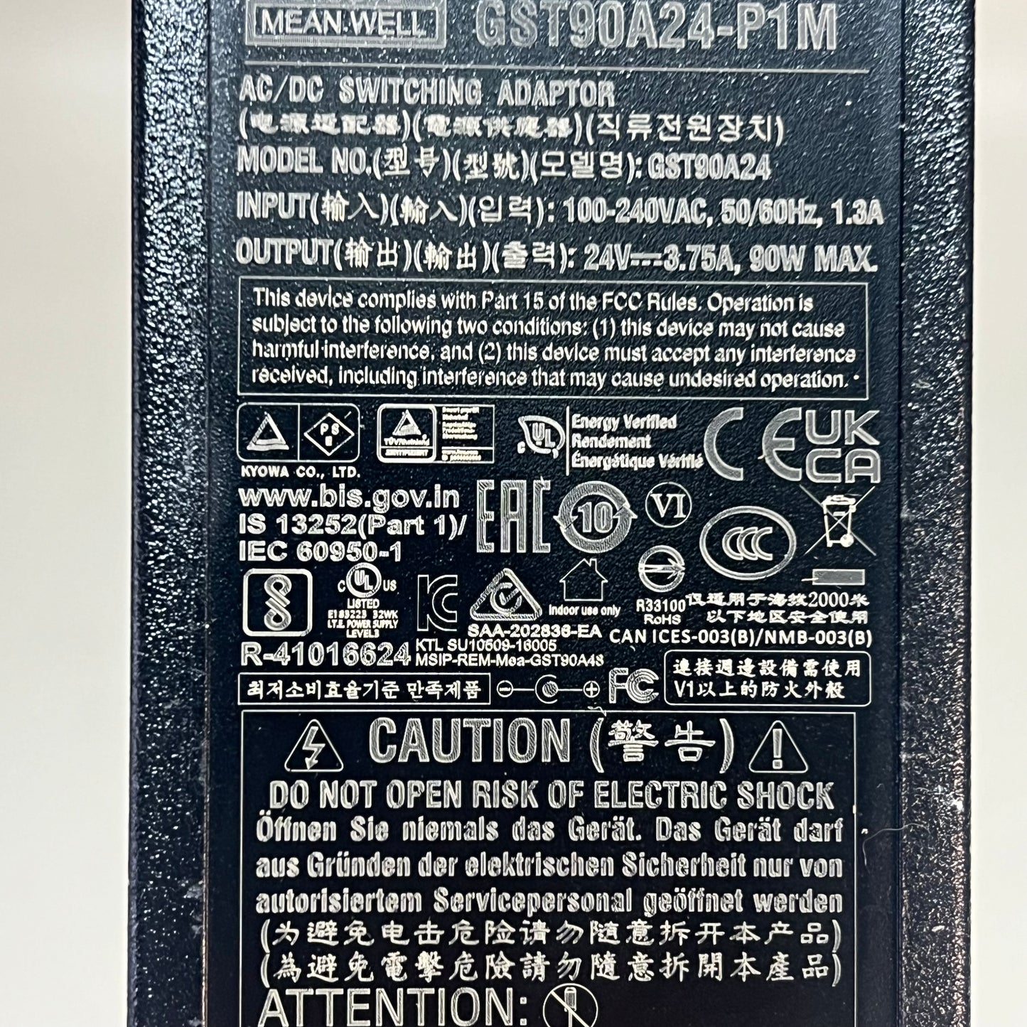 MEAN WELL Desk Top Power Supply AC/DC Switching Adaptor Black GST90A24-P1M