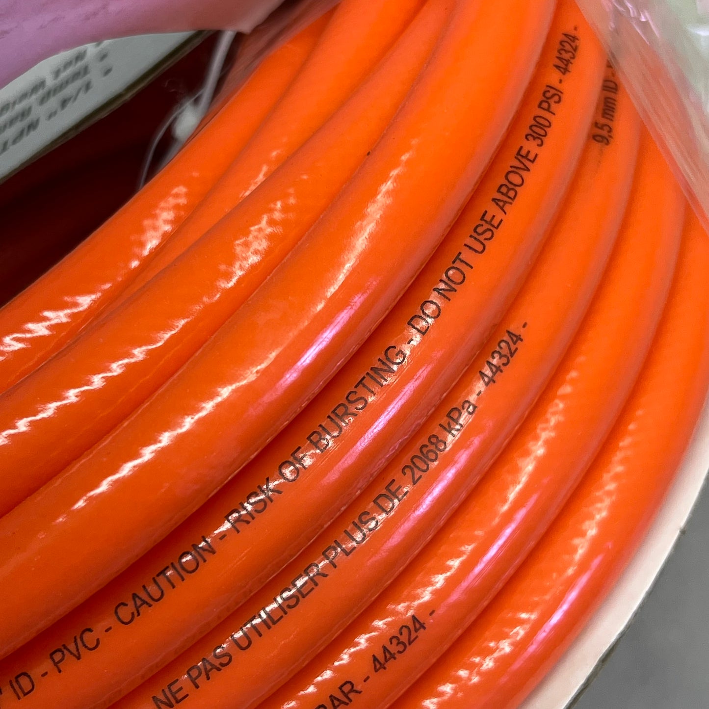TRU-FLATE PVC Air Hose 1/4" NPT Fittings 300 PSI 50' x 3/8" Orange 576-50A