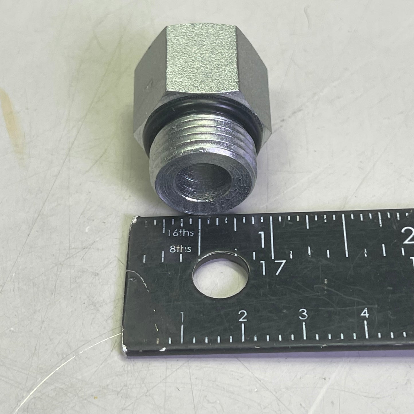 PARKER (25 PACK) Pipe Fitting & Port Adapters 1/4" Steel 8-1/4 F50G-S