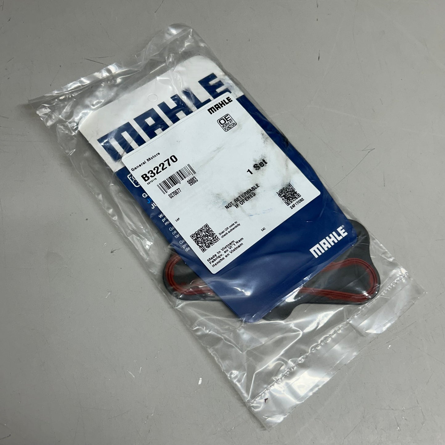 MAHLE Engine Camshaft Retaining Plate For Recessed Bolts For Cadillac & Chevy B32270