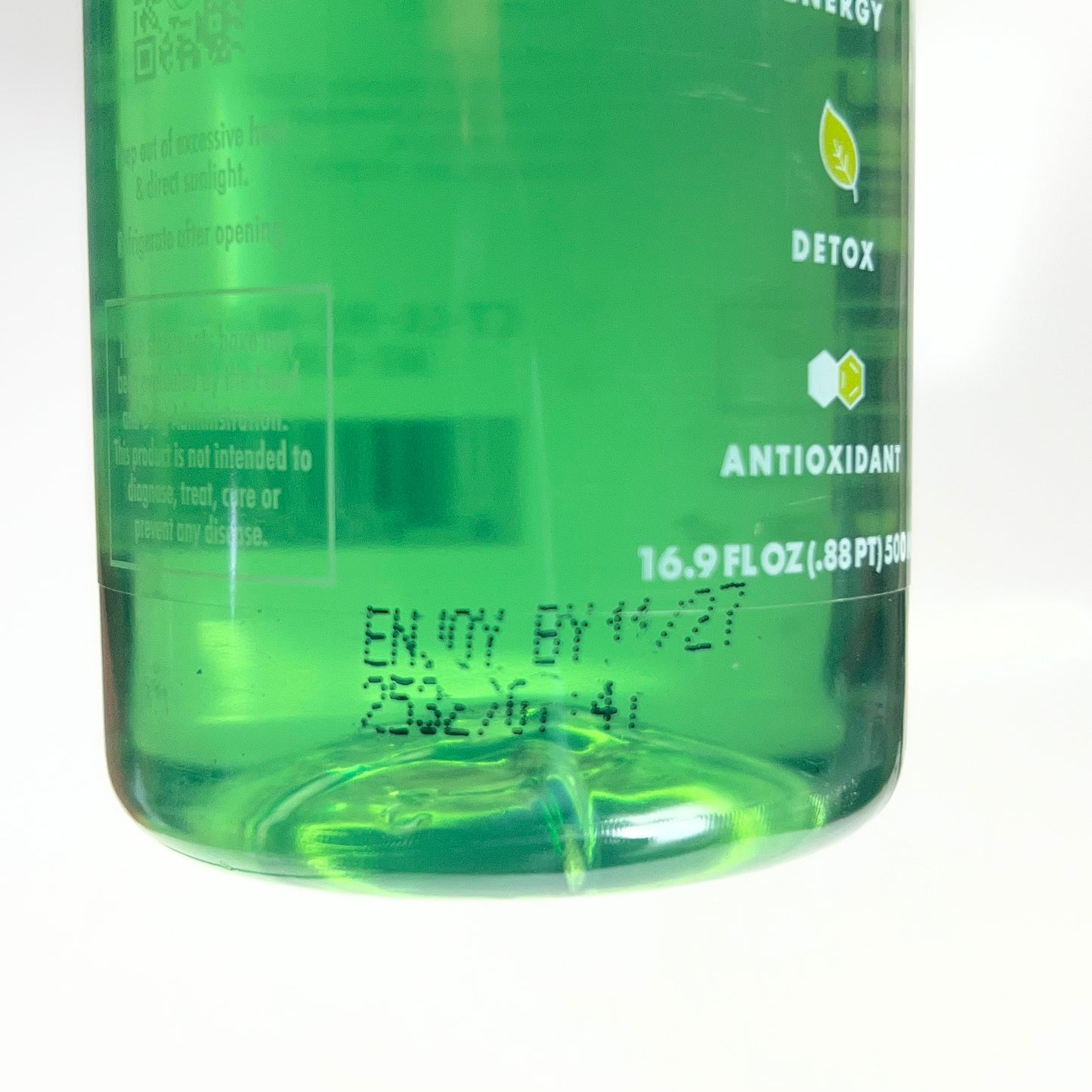 CHLOROPHYLL WATER (6 PACK) Certified Clean Label, Chlorophyll Liquid Drops in Purified Water 16.9 fl. oz. Green BB 11/27